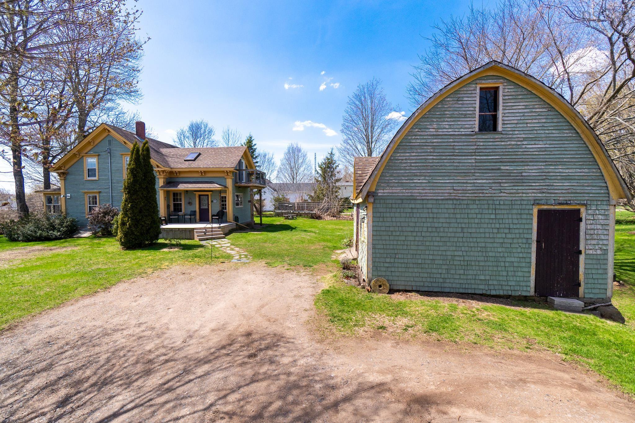 $489,000.00: 8925 221 Highway, Sheffield Mills