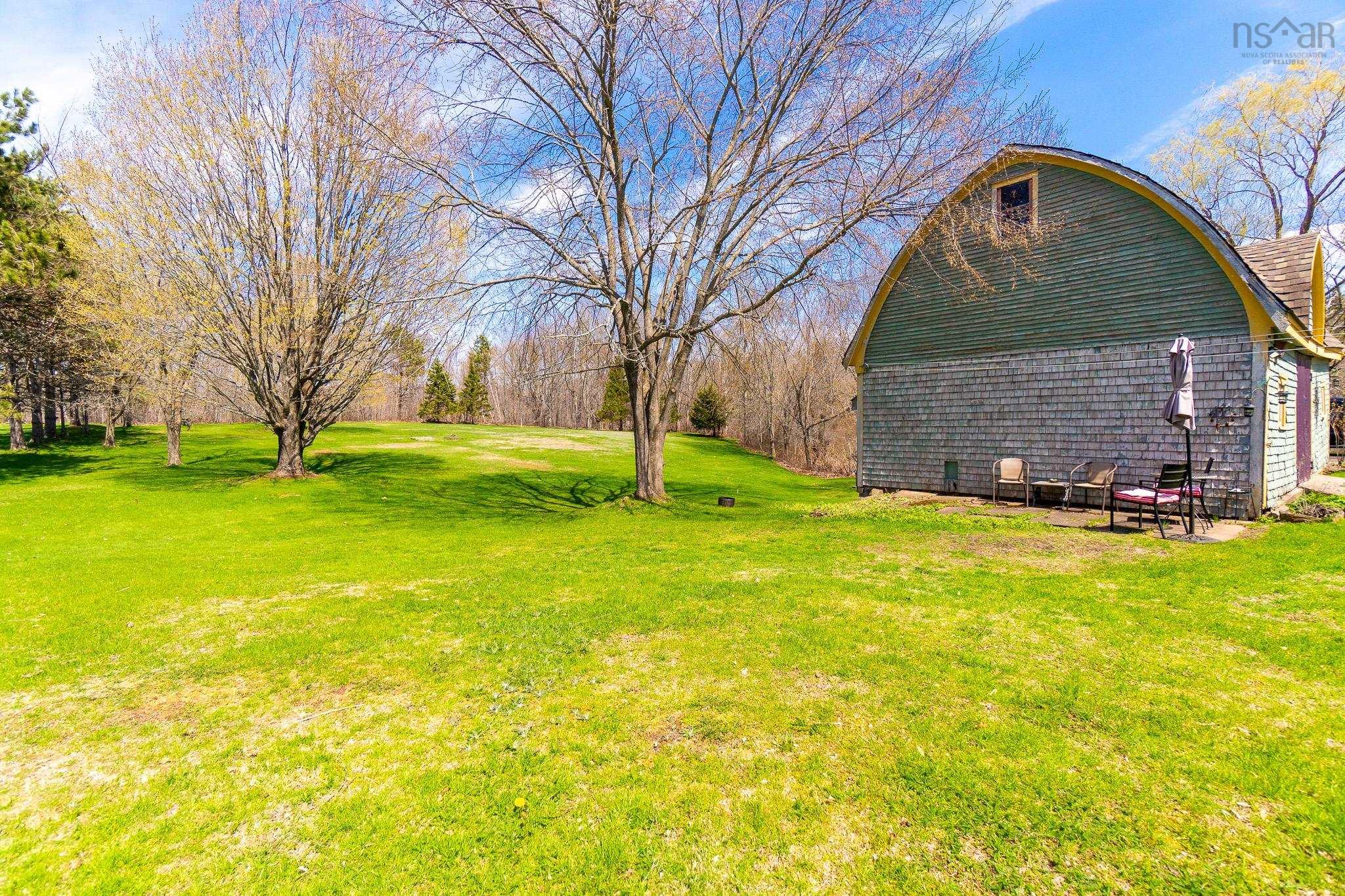 $489,000.00: 8925 221 Highway, Sheffield Mills