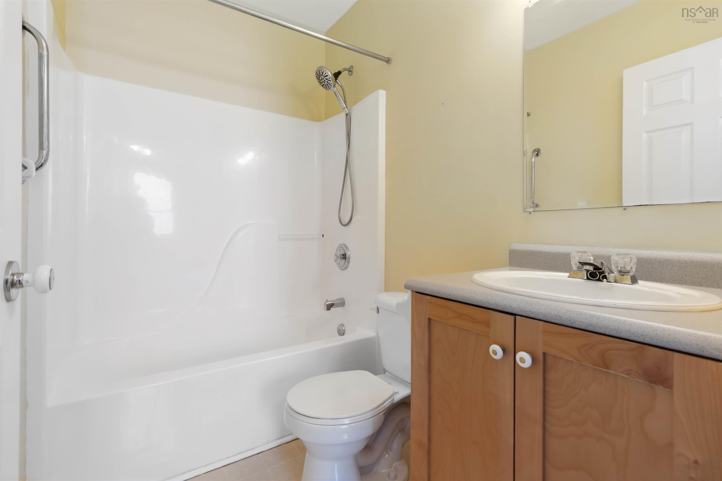 $650,000.00: 5820 Gainsborough Place, Halifax