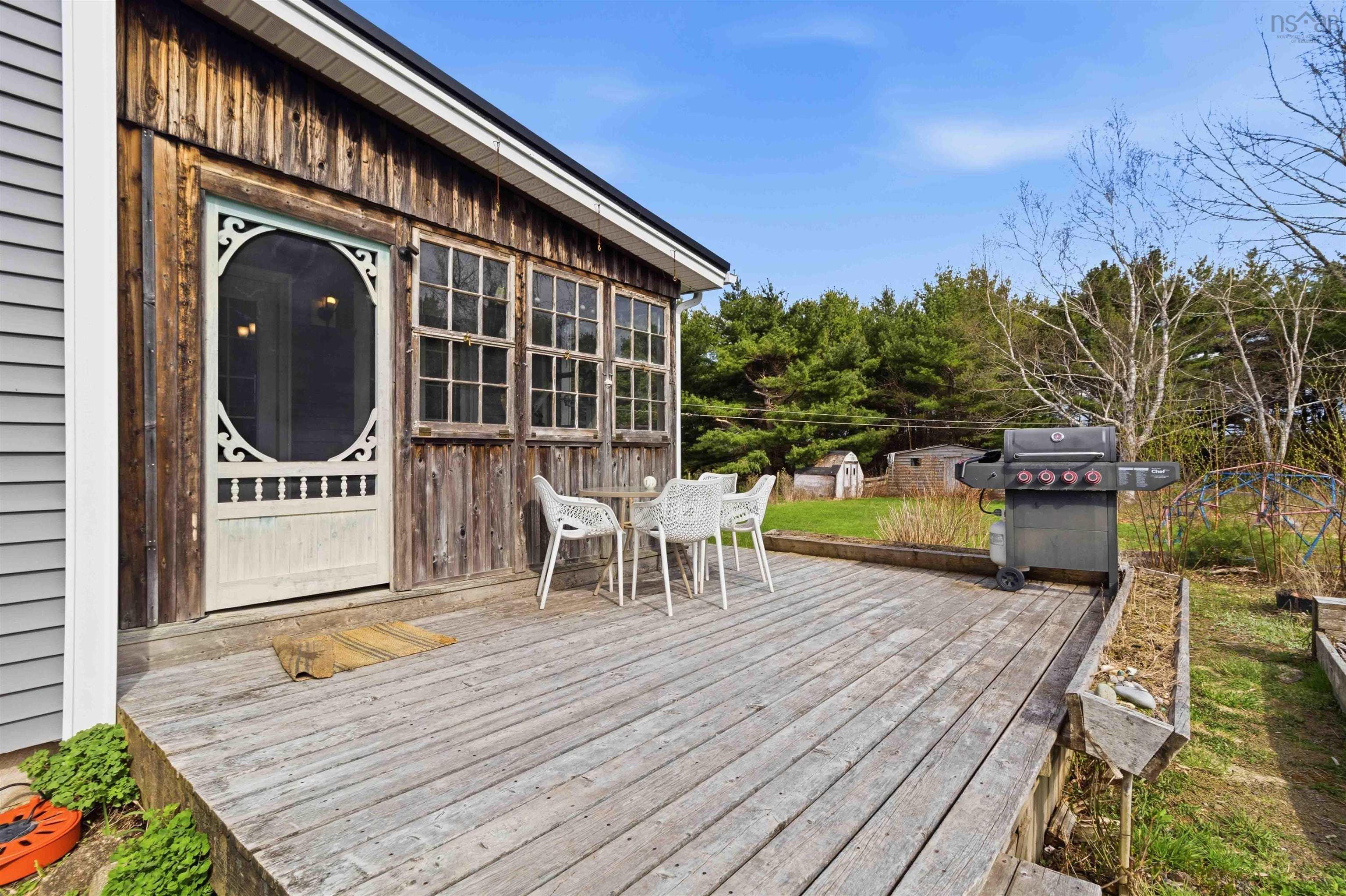 $499,900.00: 2557 Cornwall Road Road, Mahone Bay
