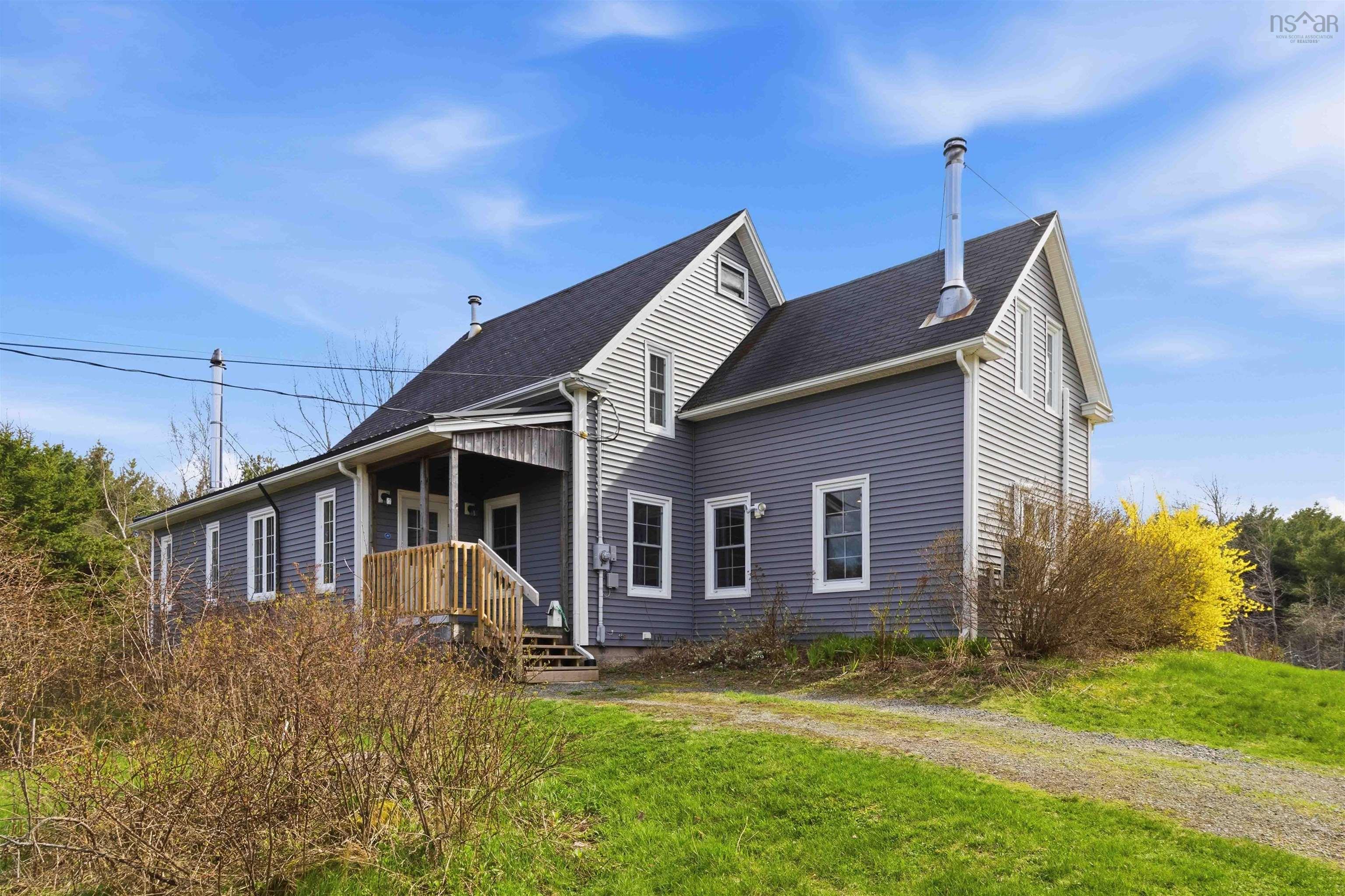 $499,900.00: 2557 Cornwall Road Road, Mahone Bay
