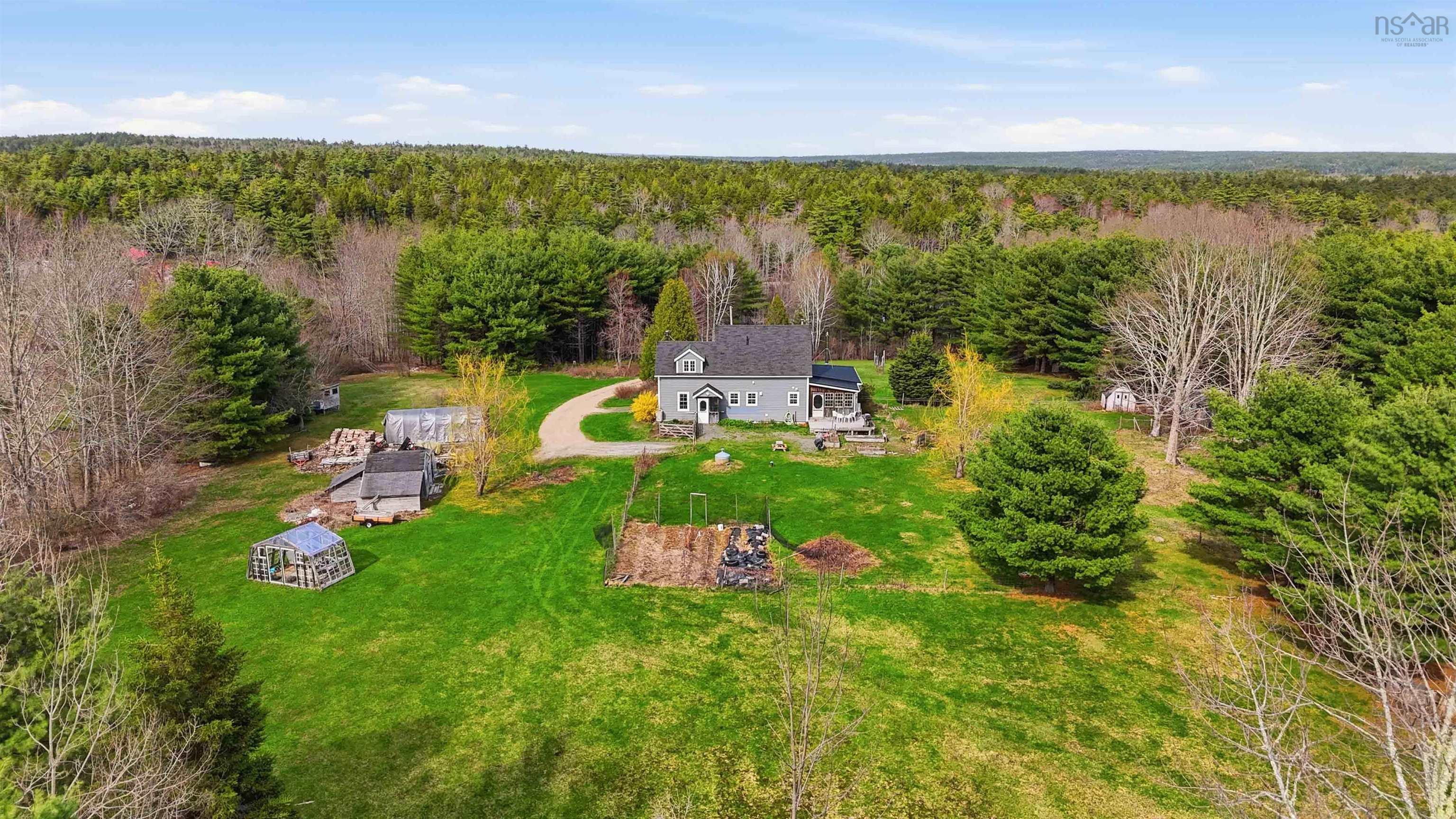 $499,900.00: 2557 Cornwall Road Road, Mahone Bay