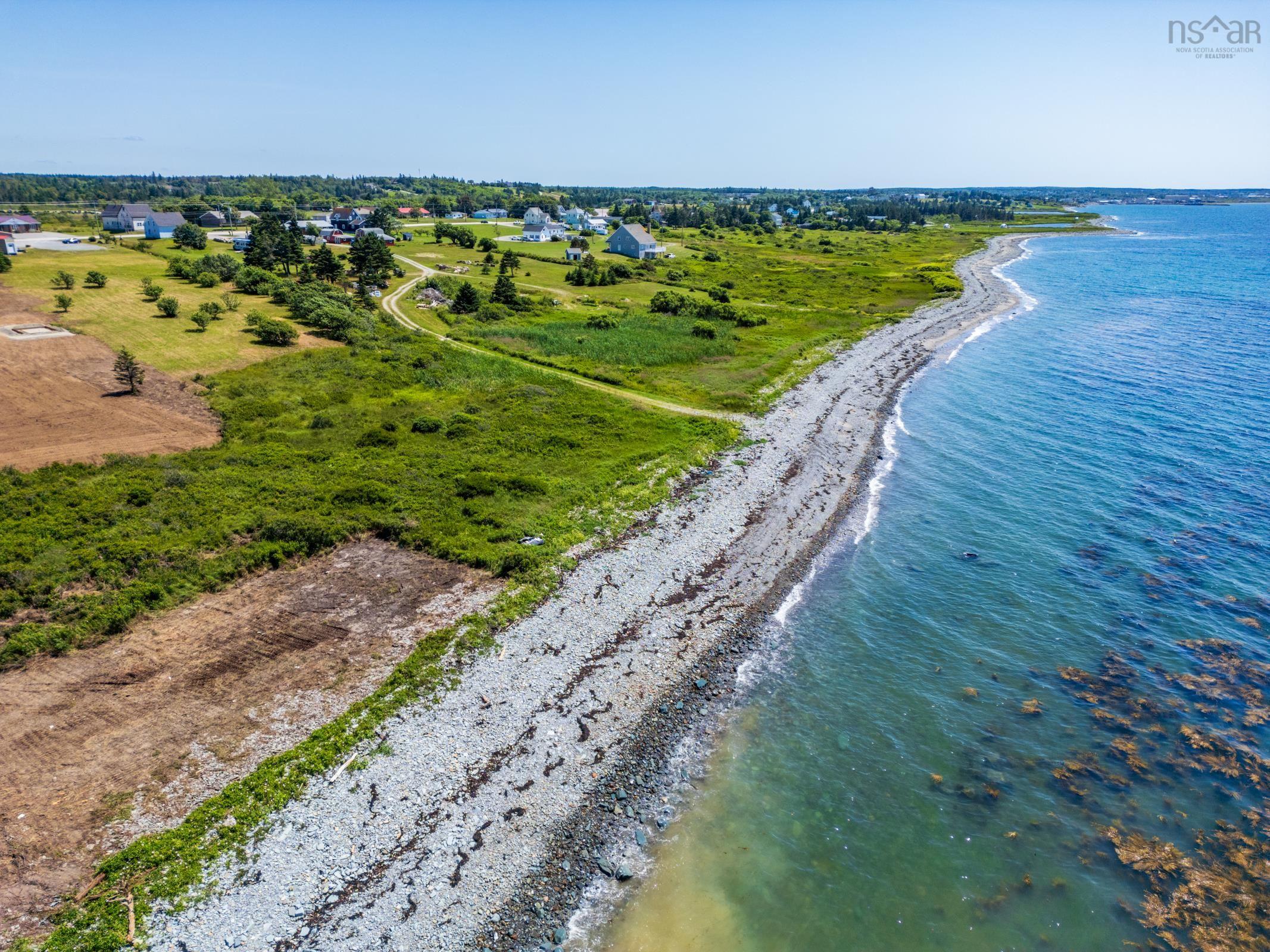 $599,900.00: 9613 Highway 1, Saulnierville