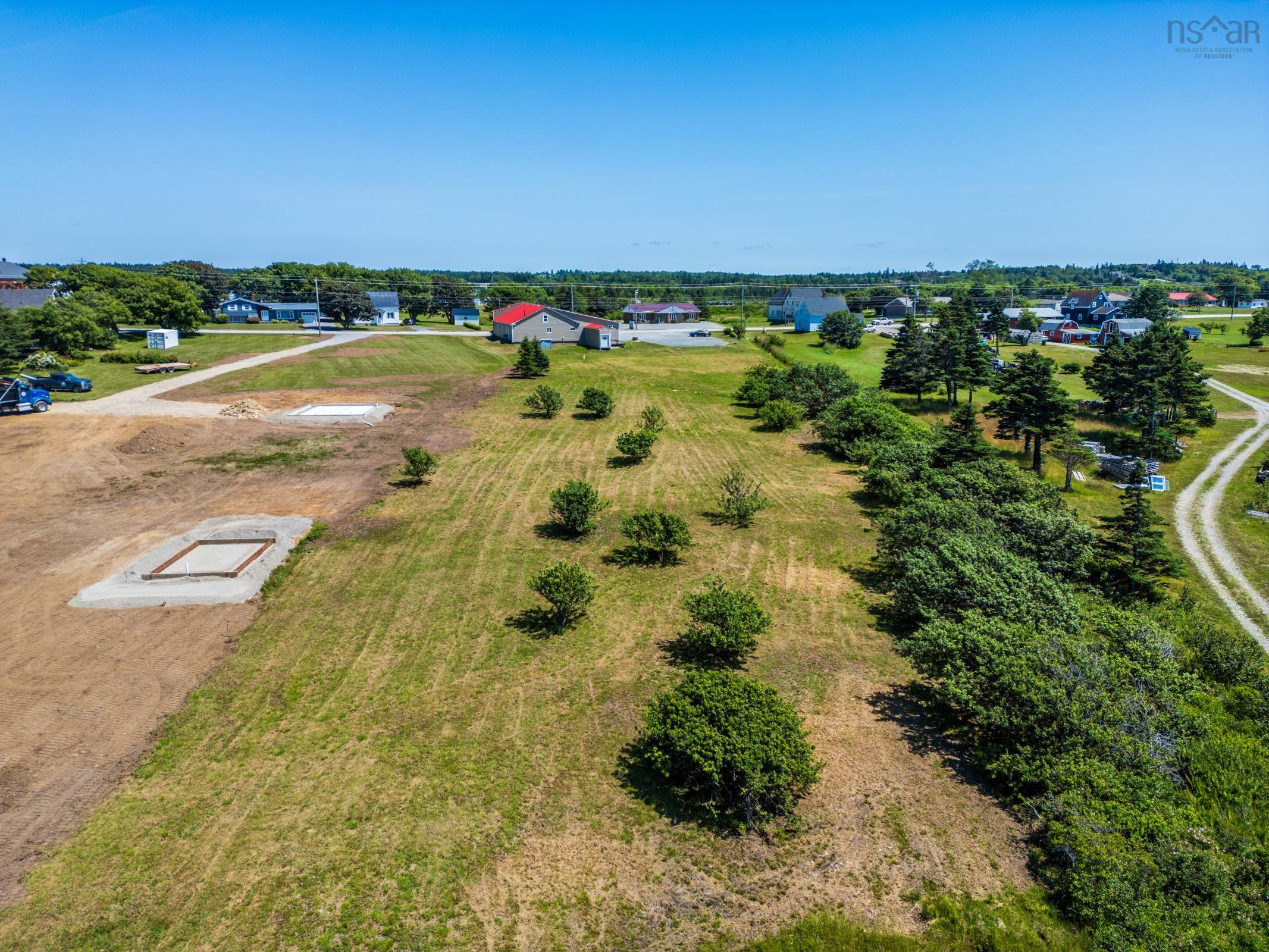 $599,900.00: 9613 Highway 1, Saulnierville