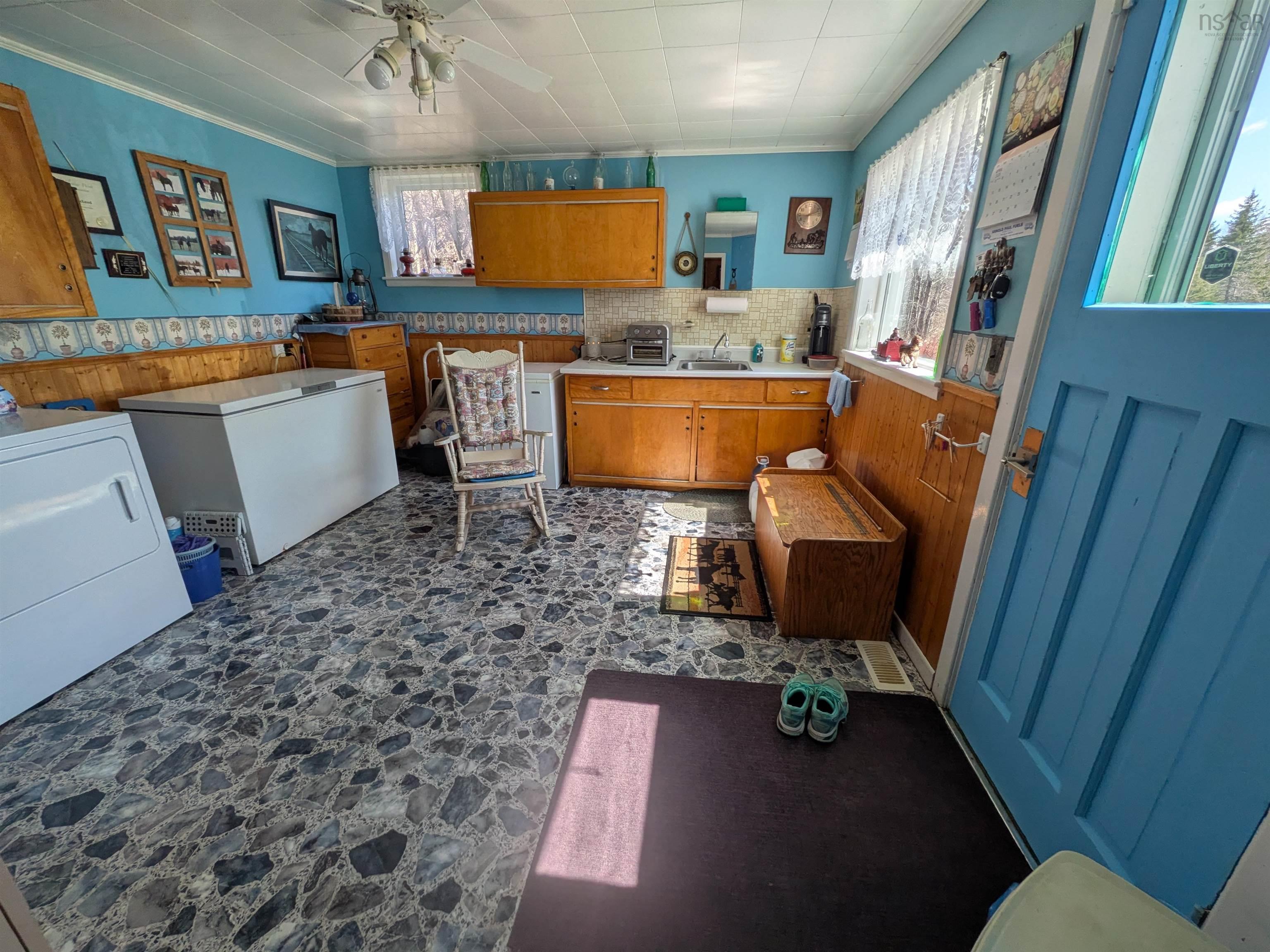 $450,000.00: 1223 Highway 223, Estmere