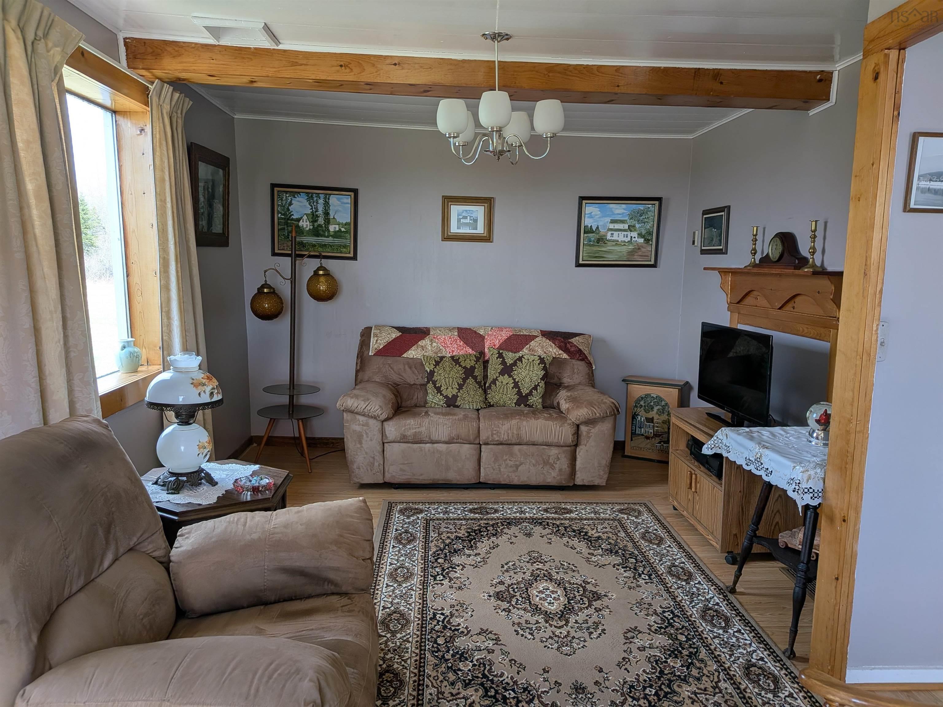 $450,000.00: 1223 Highway 223, Estmere