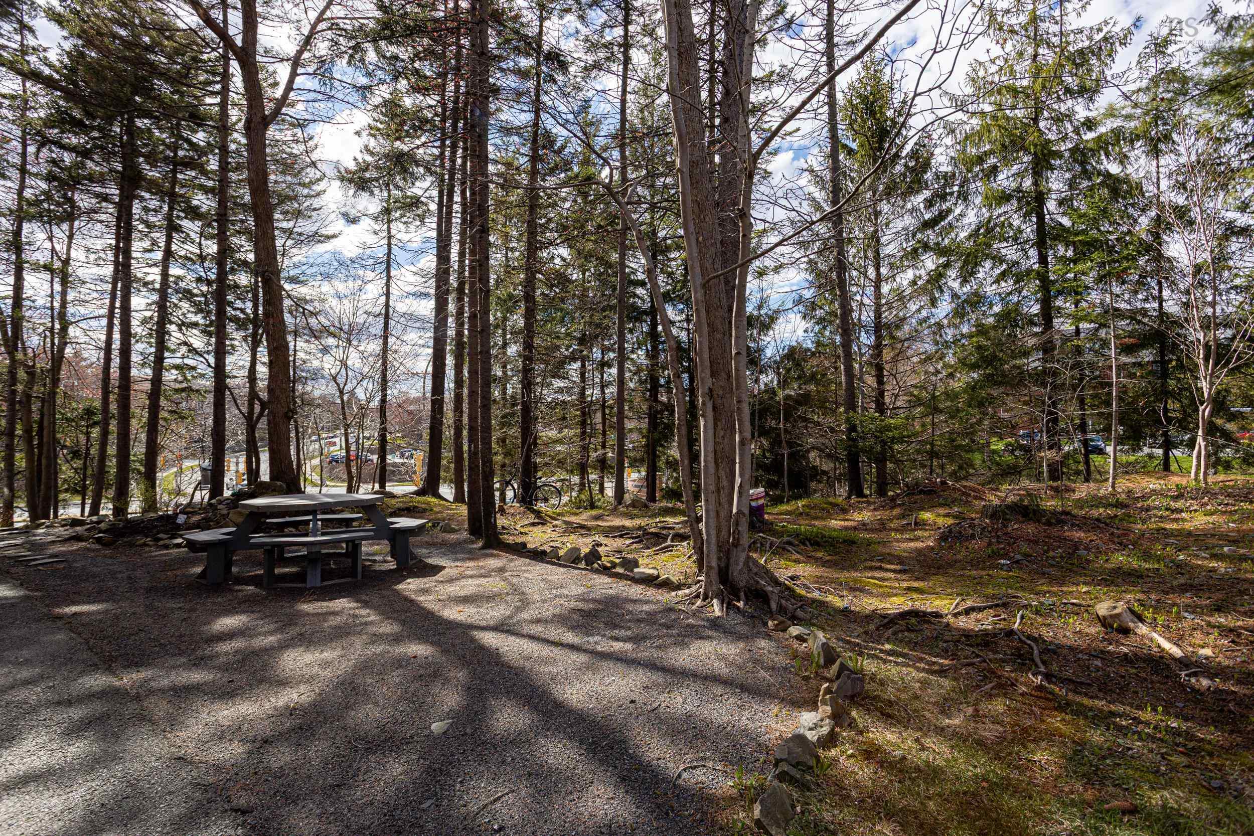310 15 Knightsridge Drive, Halifax, NS (MLS 202610432)