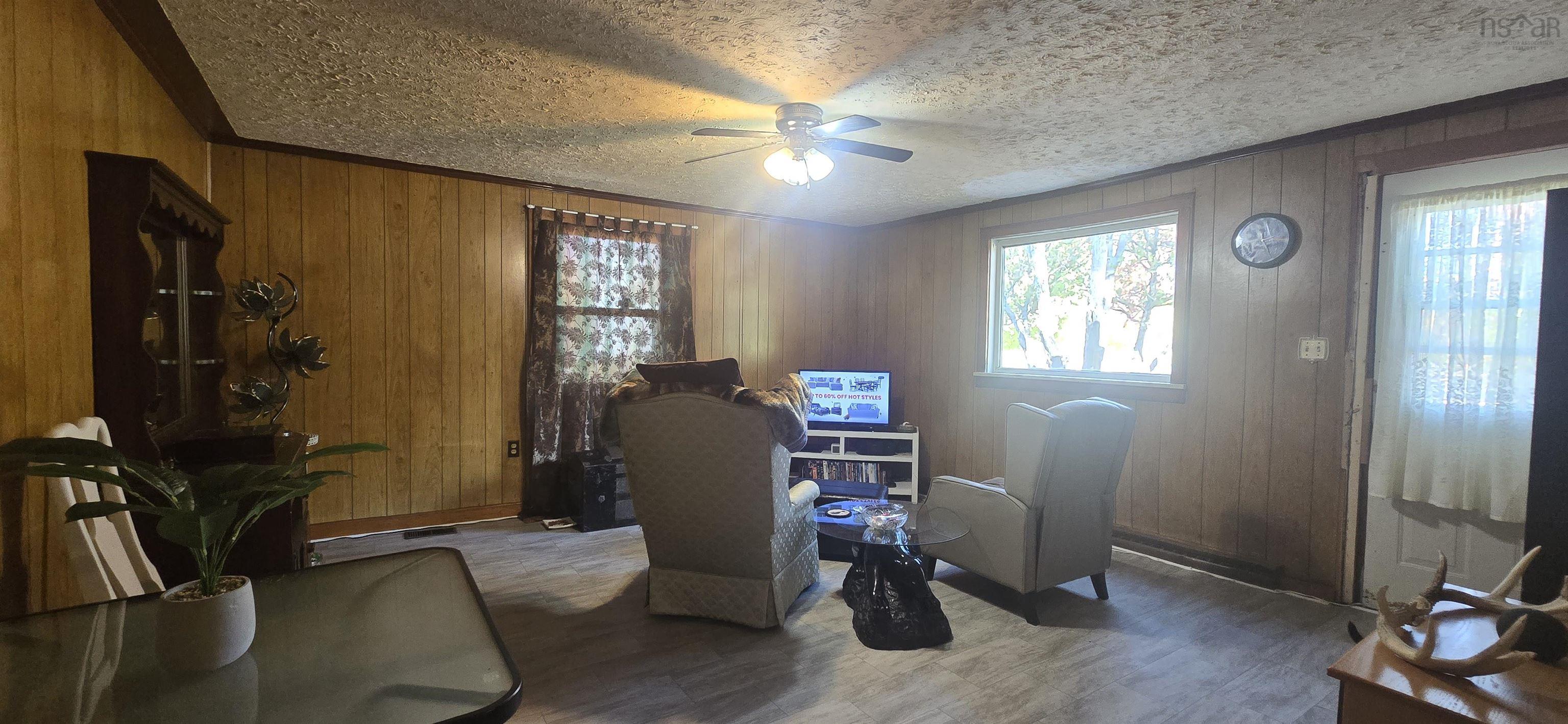 $525,000.00: 2082 Highway 1, Auburn