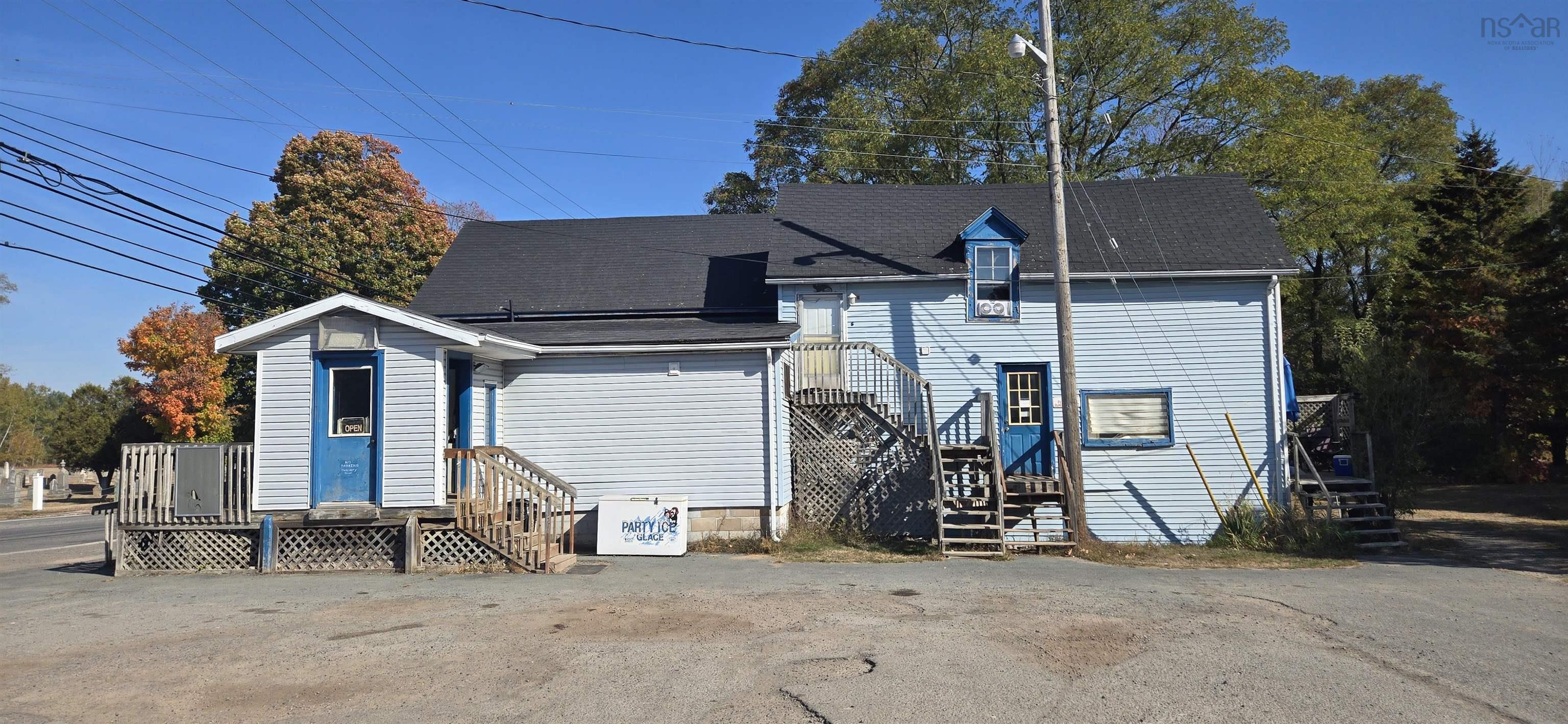 $525,000.00: 2082 Highway 1, Auburn