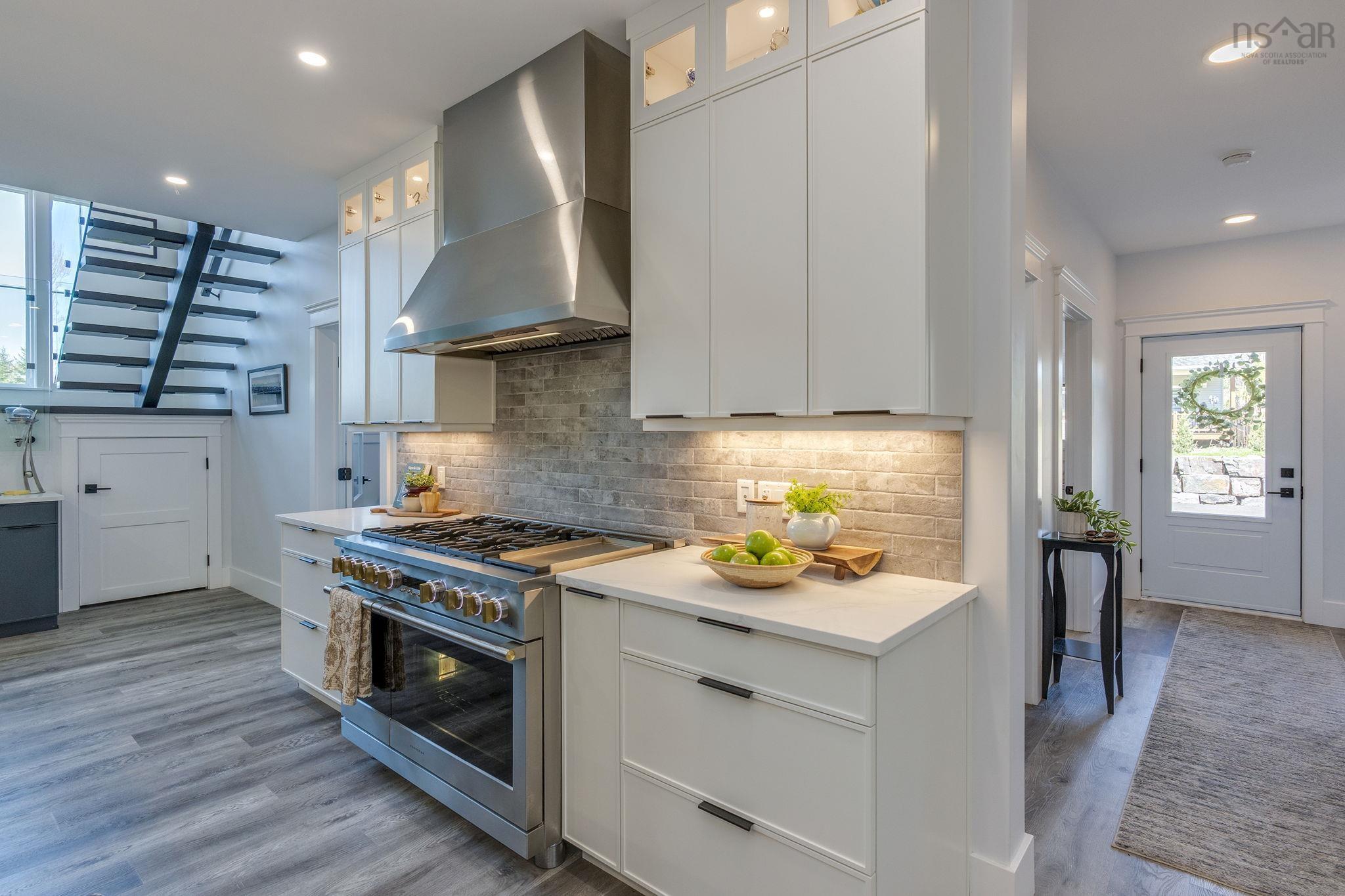 $1,350,000.00: 18 Mount Vincent Drive, Kentville