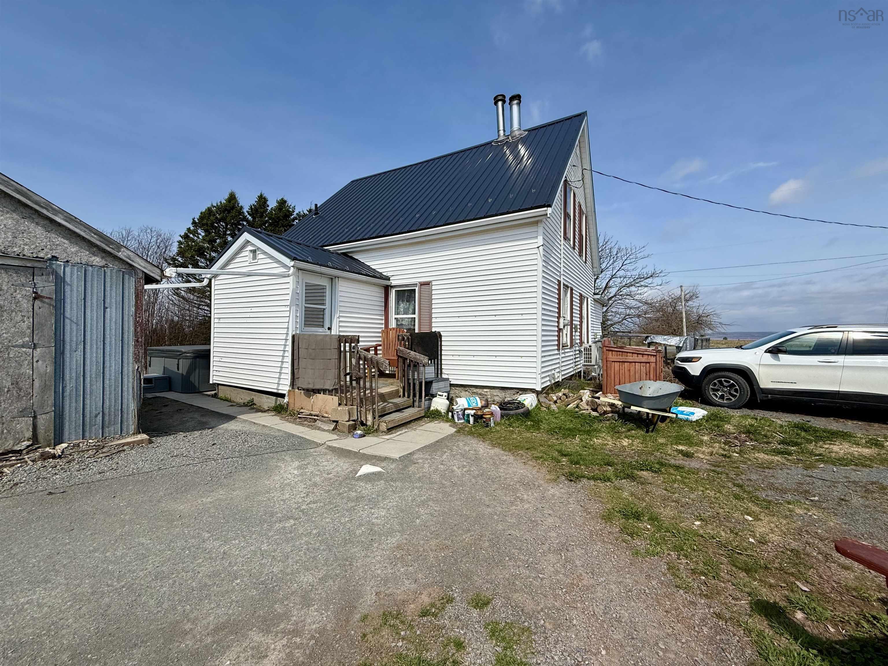 $169,900.00: 574 Burntcoat Road, Burntcoat