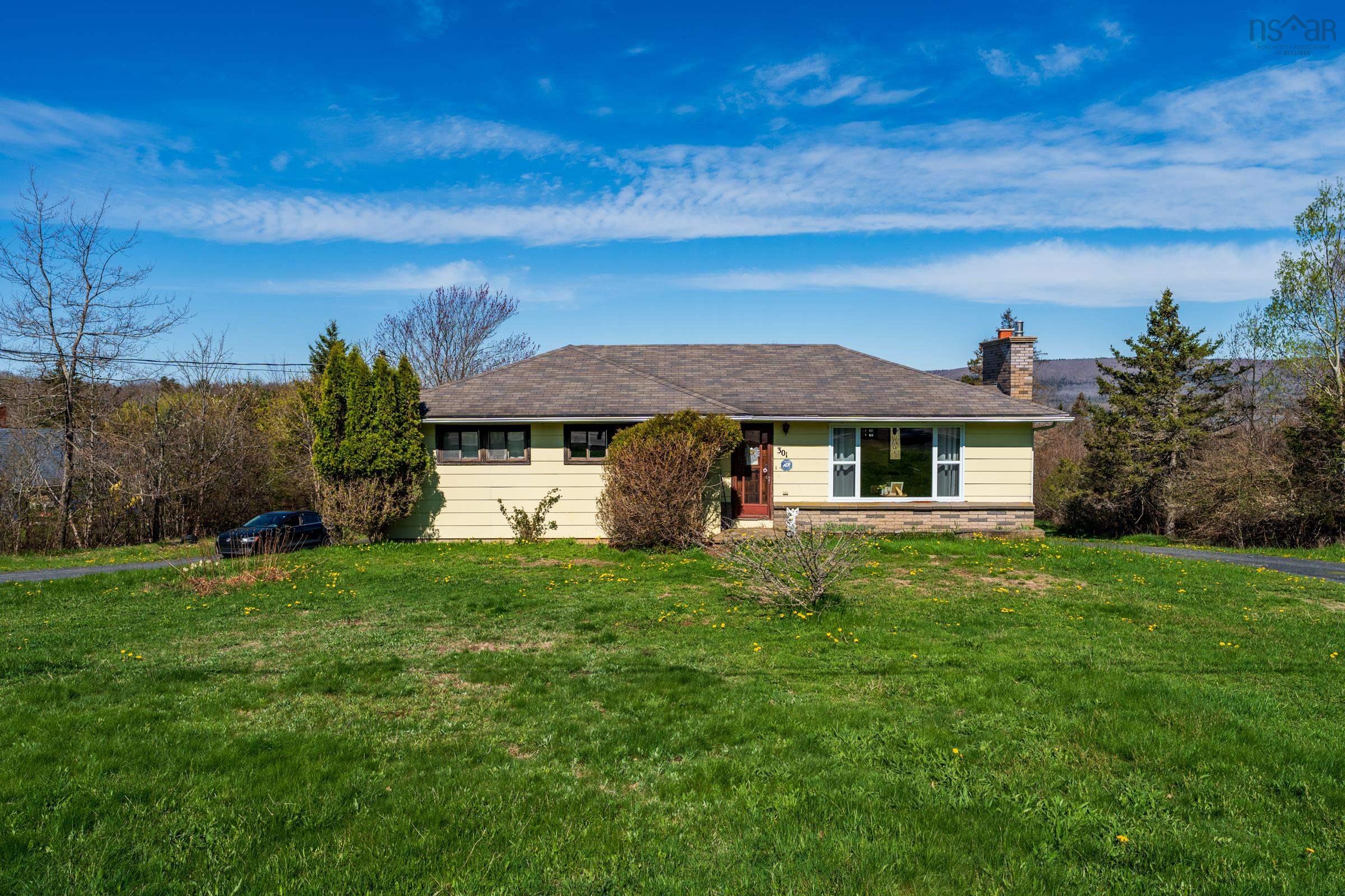 $280,000.00: 301 Highway 201, Moschelle