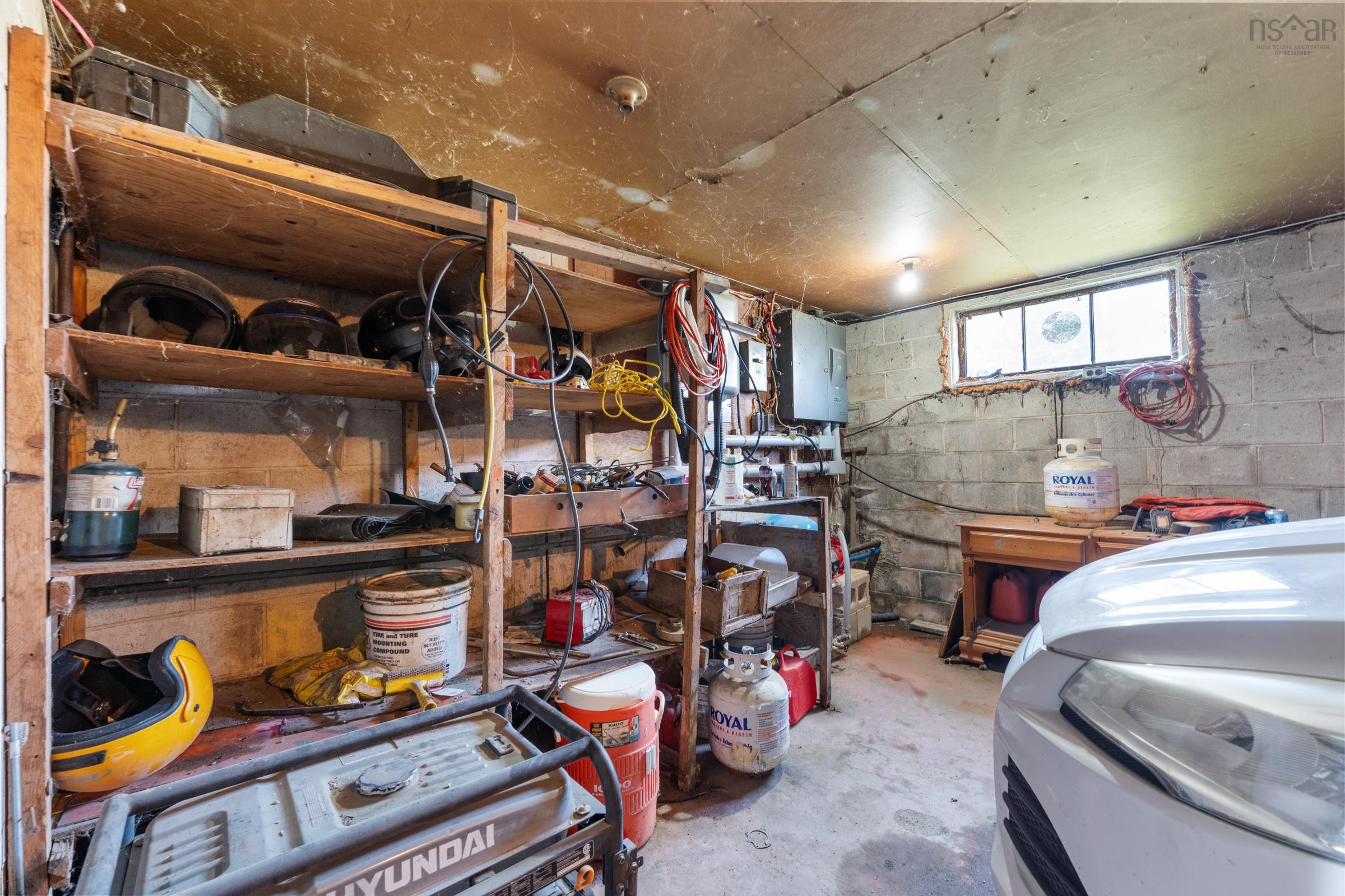 $280,000.00: 301 Highway 201, Moschelle