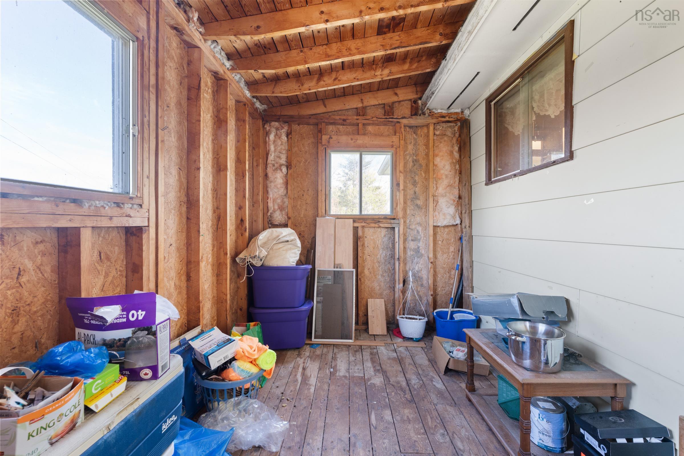 $280,000.00: 301 Highway 201, Moschelle