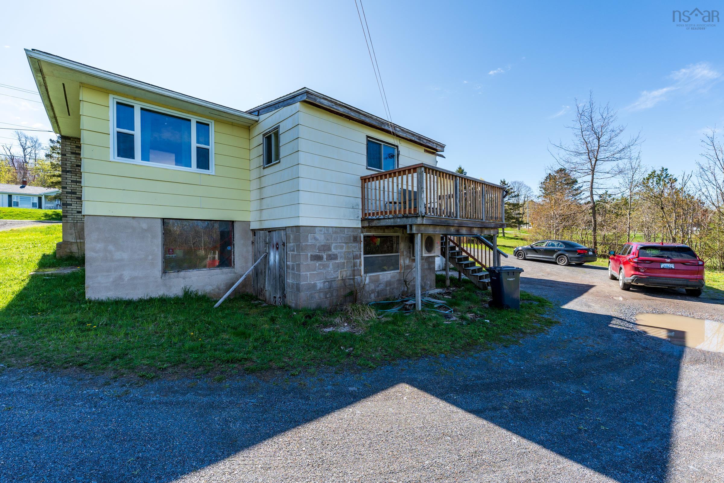 $280,000.00: 301 Highway 201, Moschelle