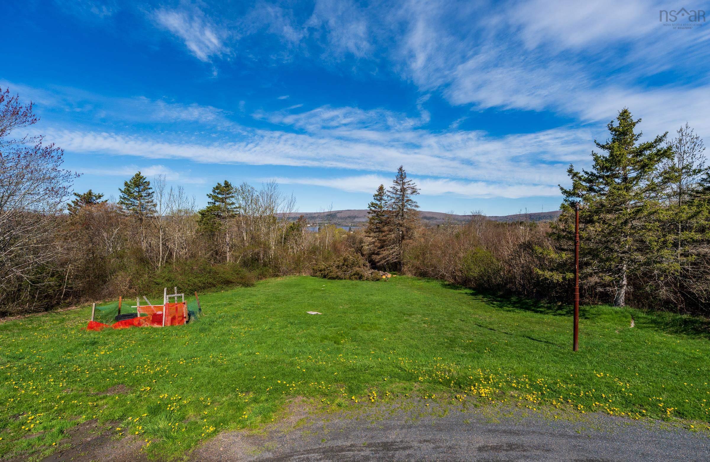 $280,000.00: 301 Highway 201, Moschelle
