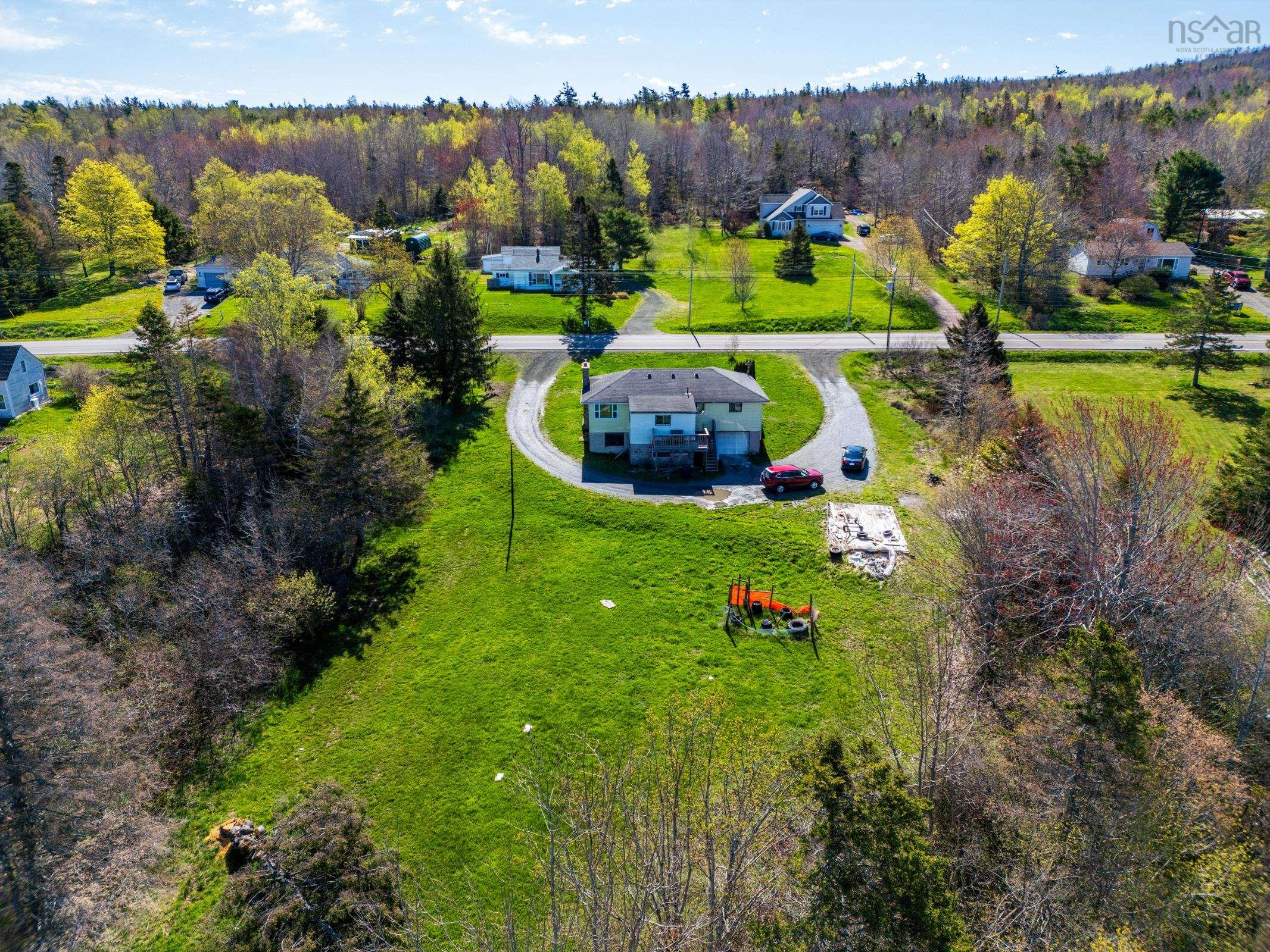 $280,000.00: 301 Highway 201, Moschelle