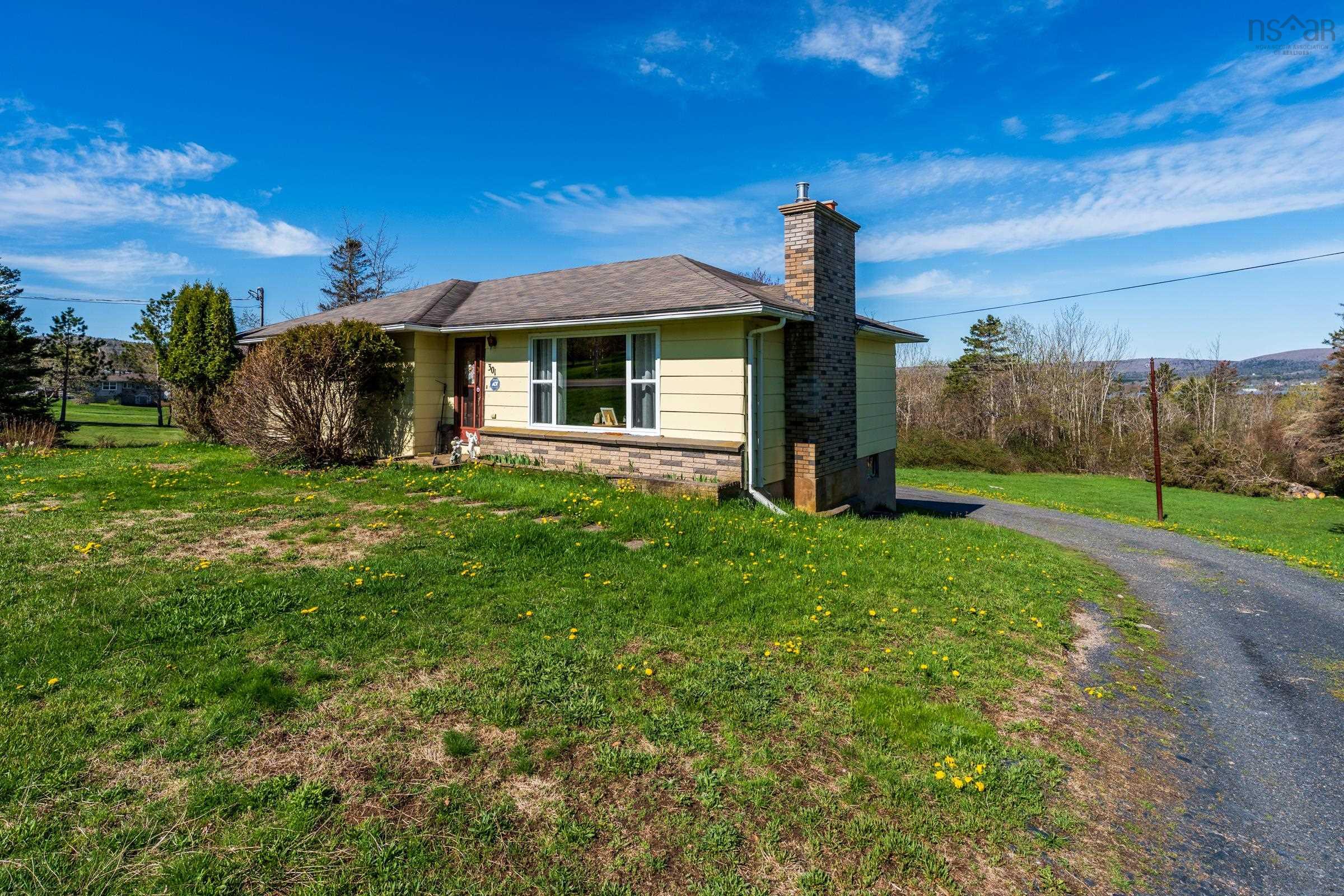 $280,000.00: 301 Highway 201, Moschelle