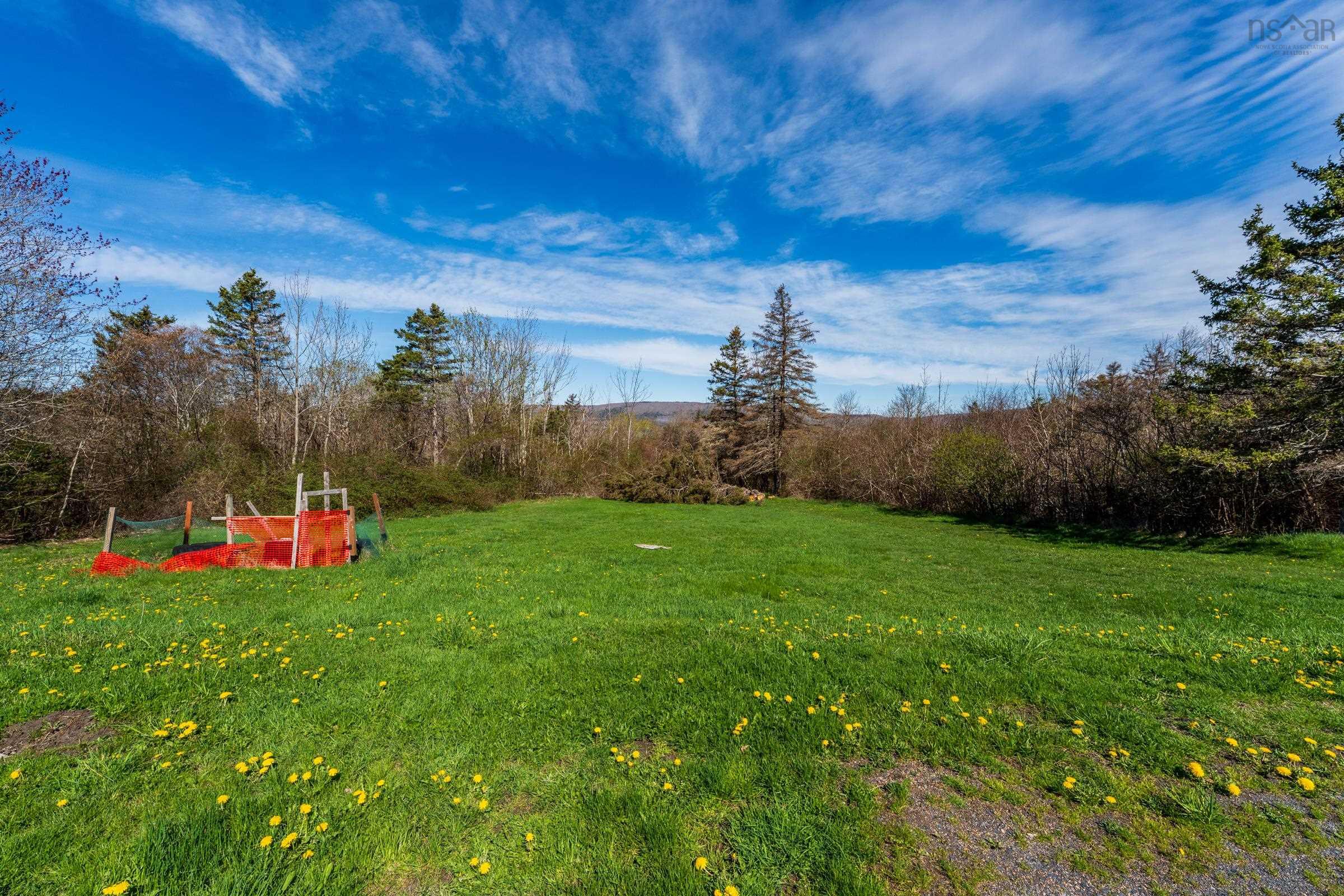 $280,000.00: 301 Highway 201, Moschelle