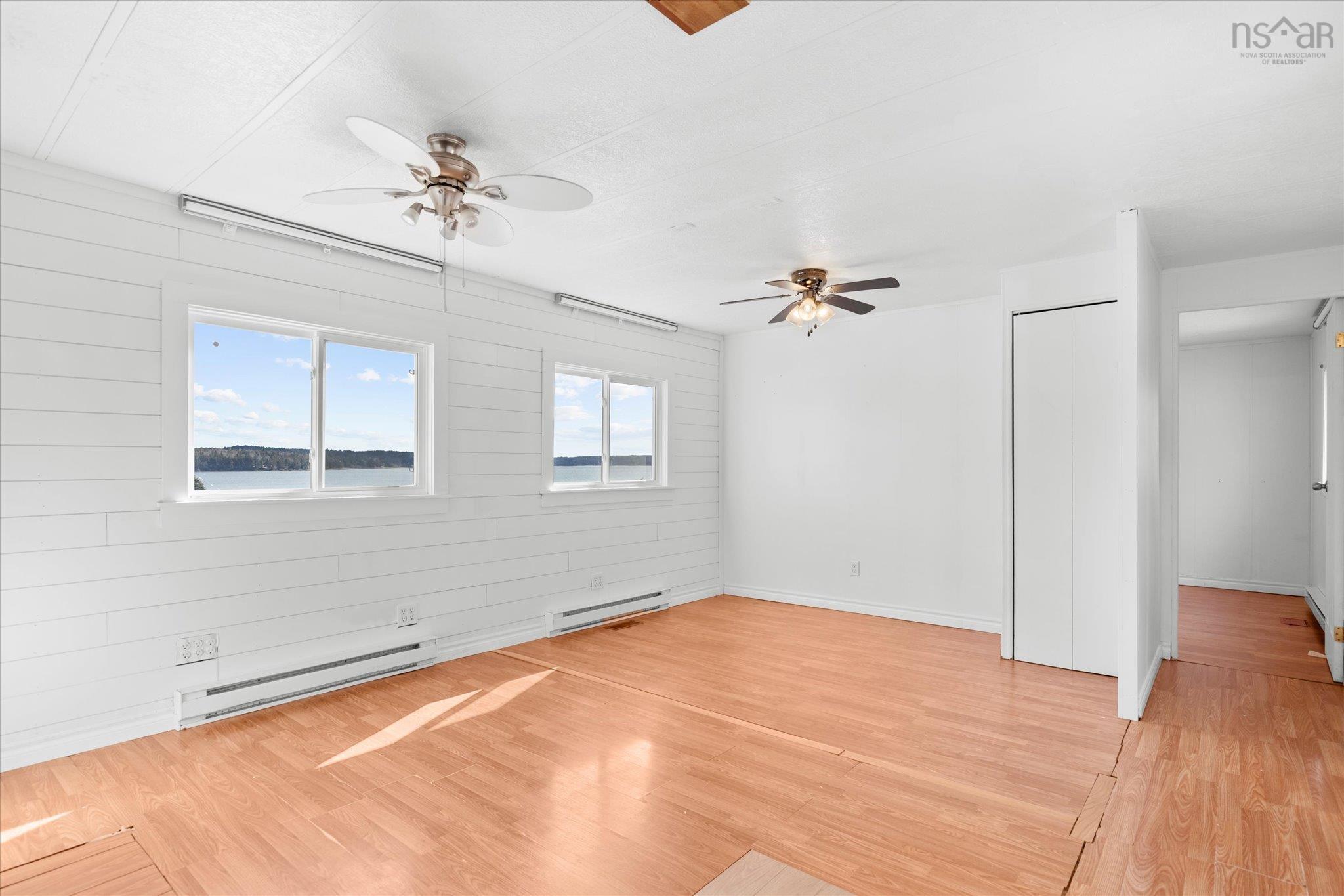 $799,900.00: 2702 & 2710 332 Highway, Bayport