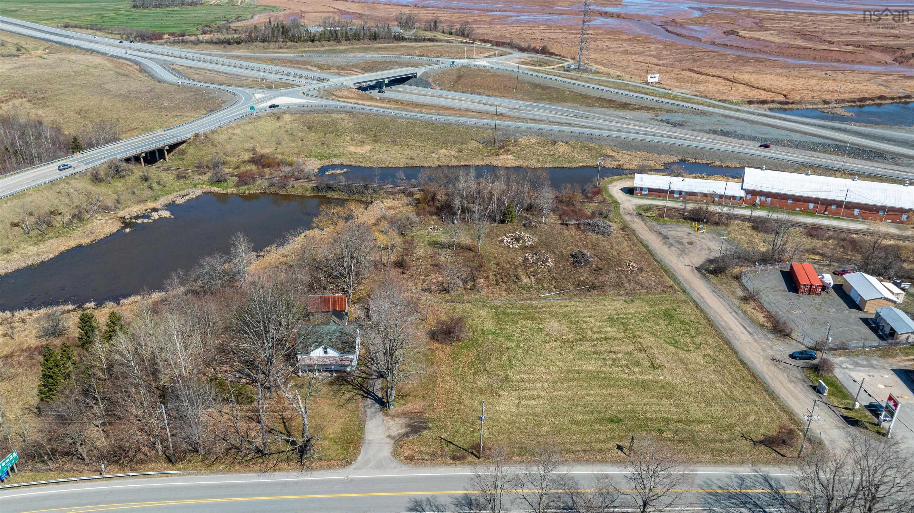 $899,000.00: 1981 Highway 1 Highway, Falmouth