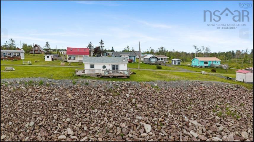$329,000.00: 83 Red Cliff Drive, Seafoam