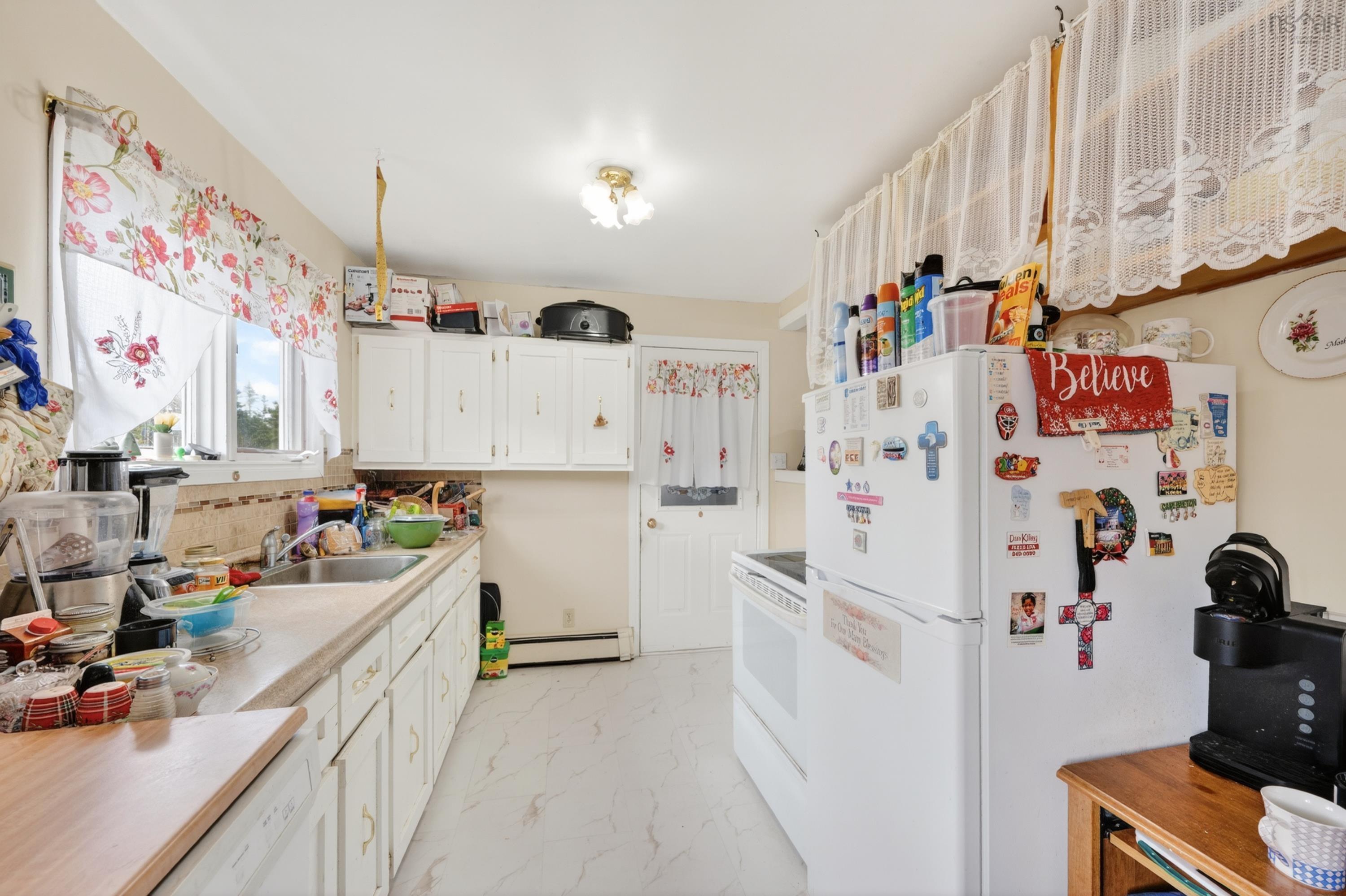 $250,000.00: 235 Louisbourg Main-A-Dieu Road, Louisbourg