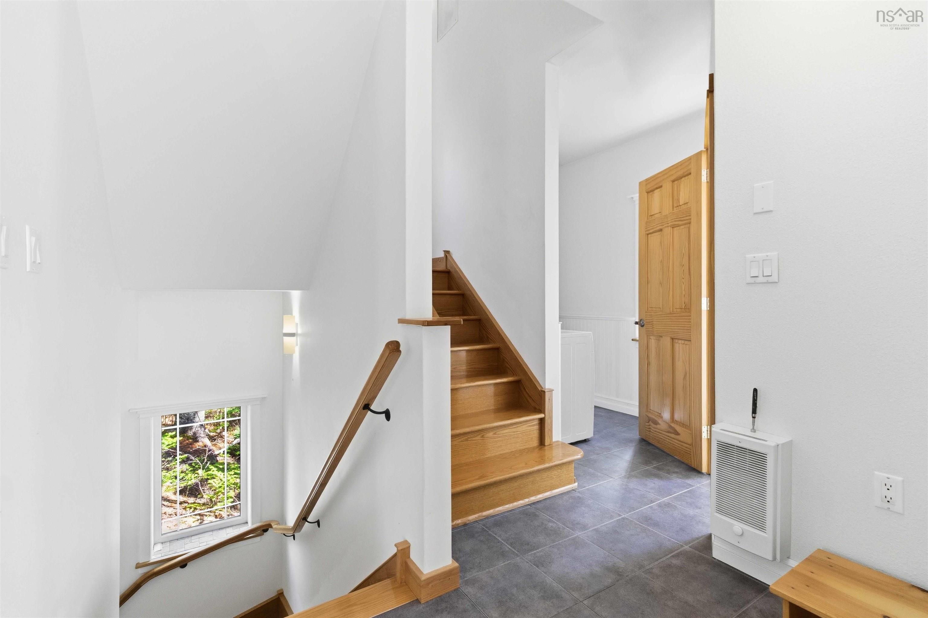 $699,900.00: 40 Big Rock Lane, East Chester