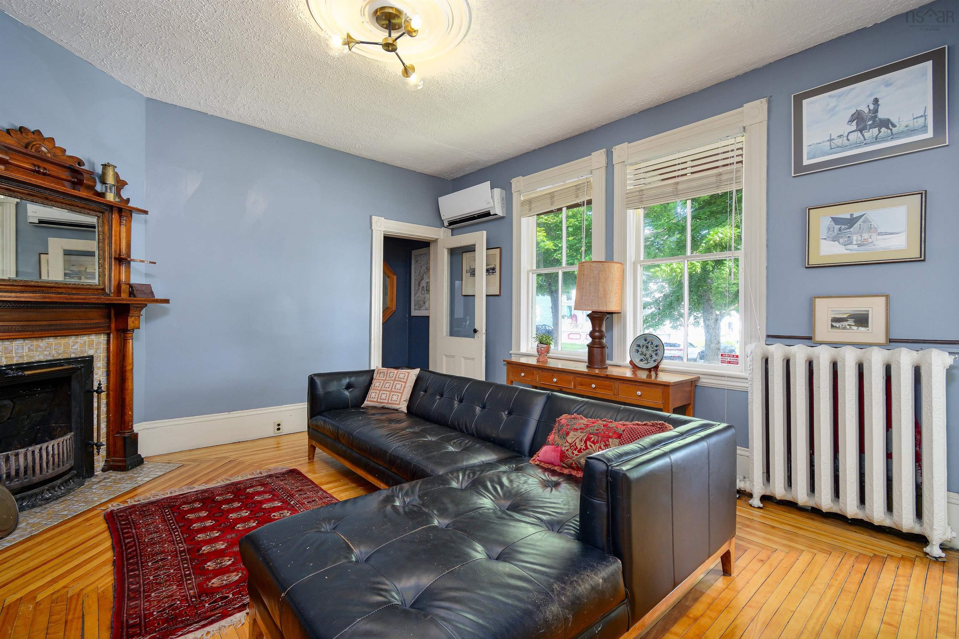 $385,000.00: 57 King Street, North Sydney