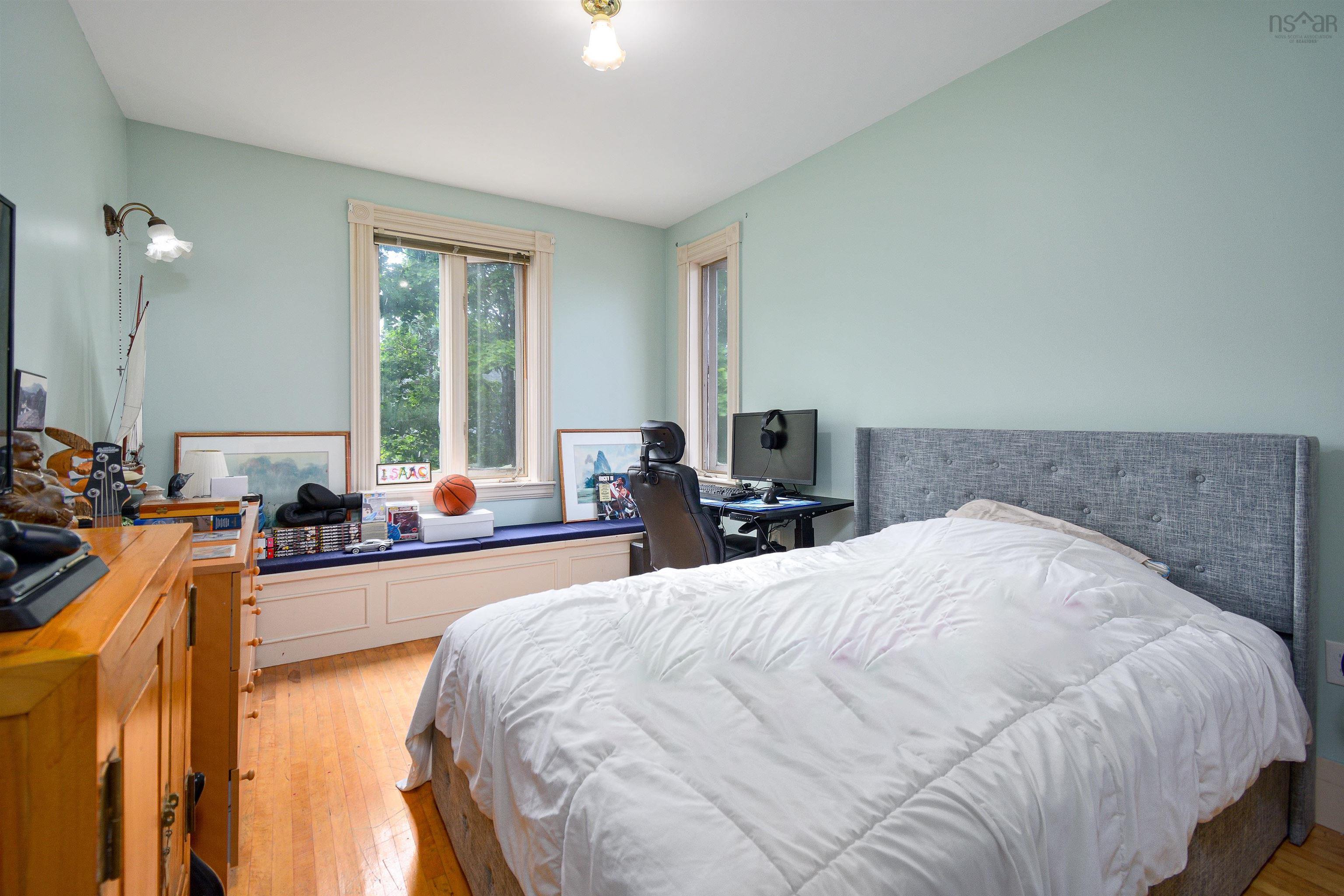 $385,000.00: 57 King Street, North Sydney