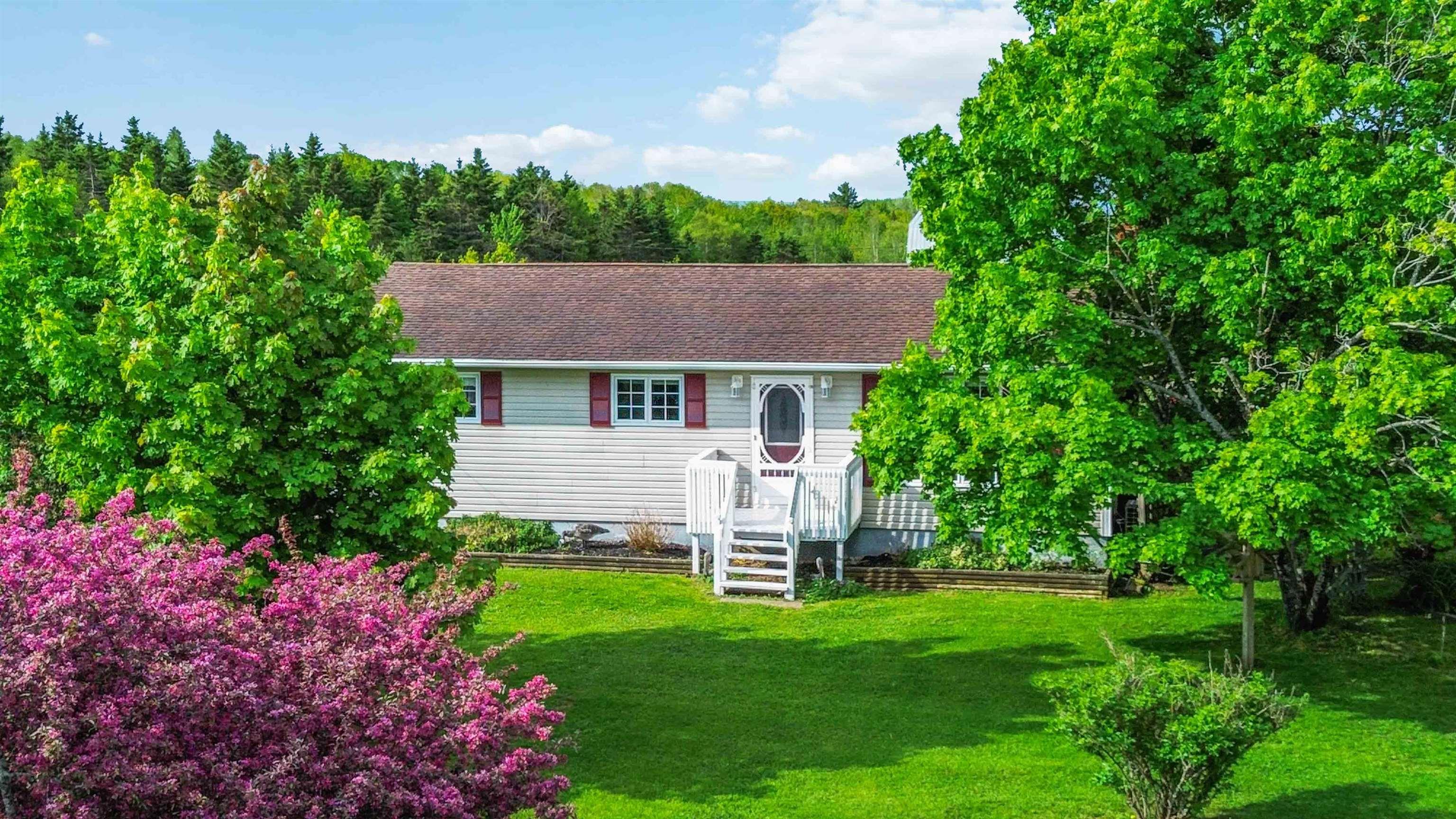 251 Ben Jackson Road, Hants Border, NS (MLS® 202610503) | Hants Border Real Estate | RE/MAX Halifax