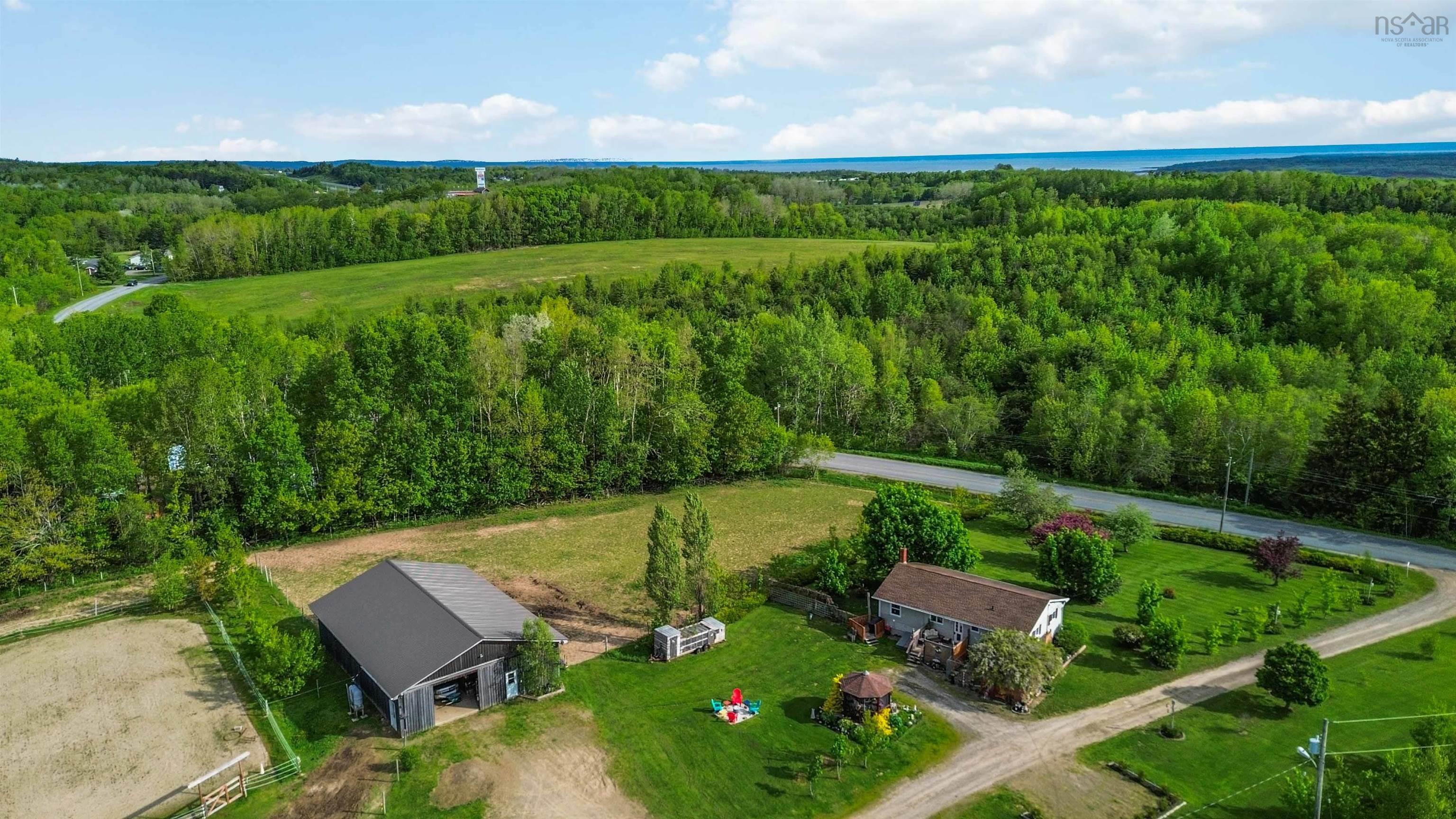 $759,000.00: 251 Ben Jackson Road, Hants Border
