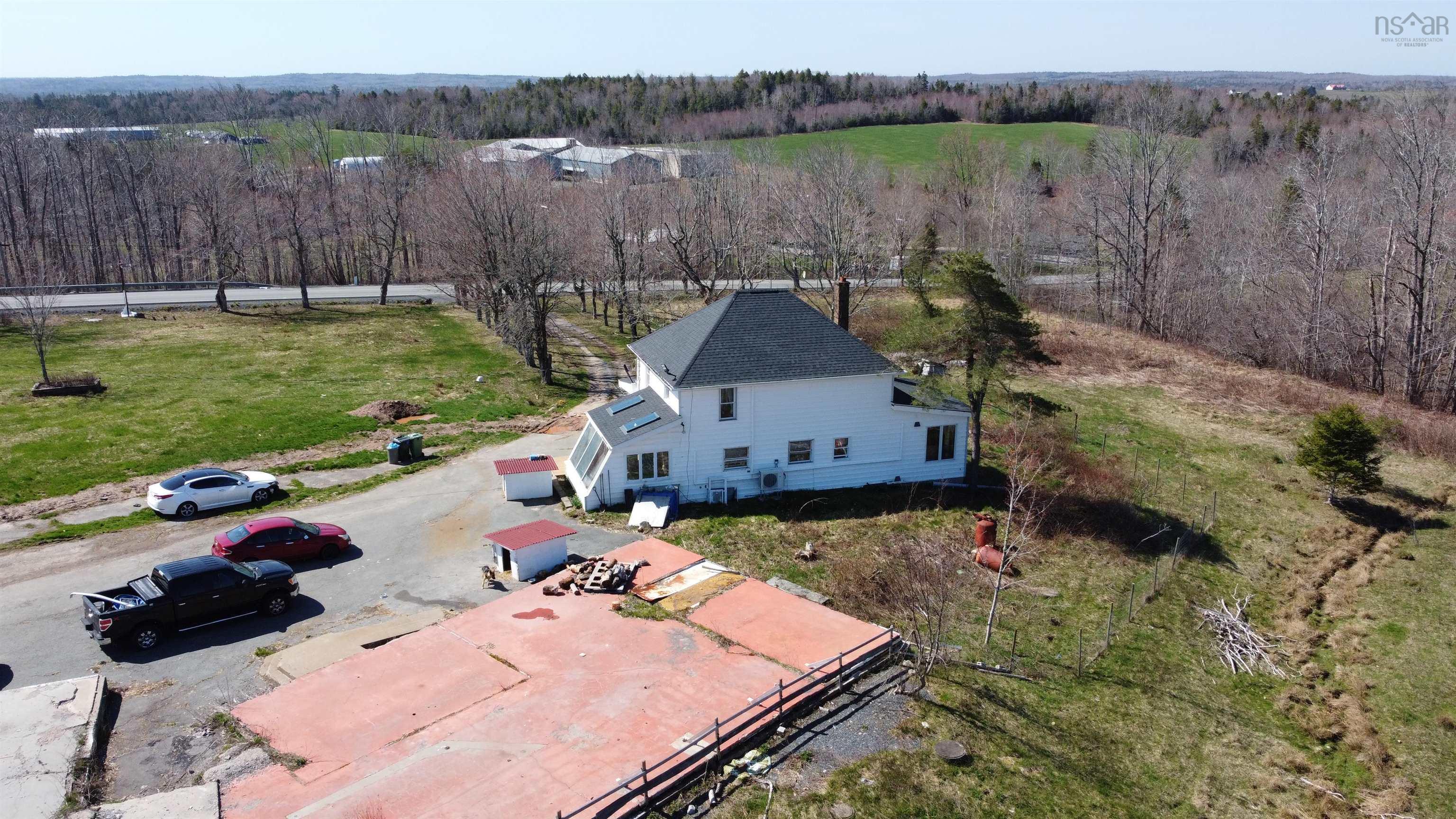 $449,900.00: 4265 14 Highway, Upper Rawdon