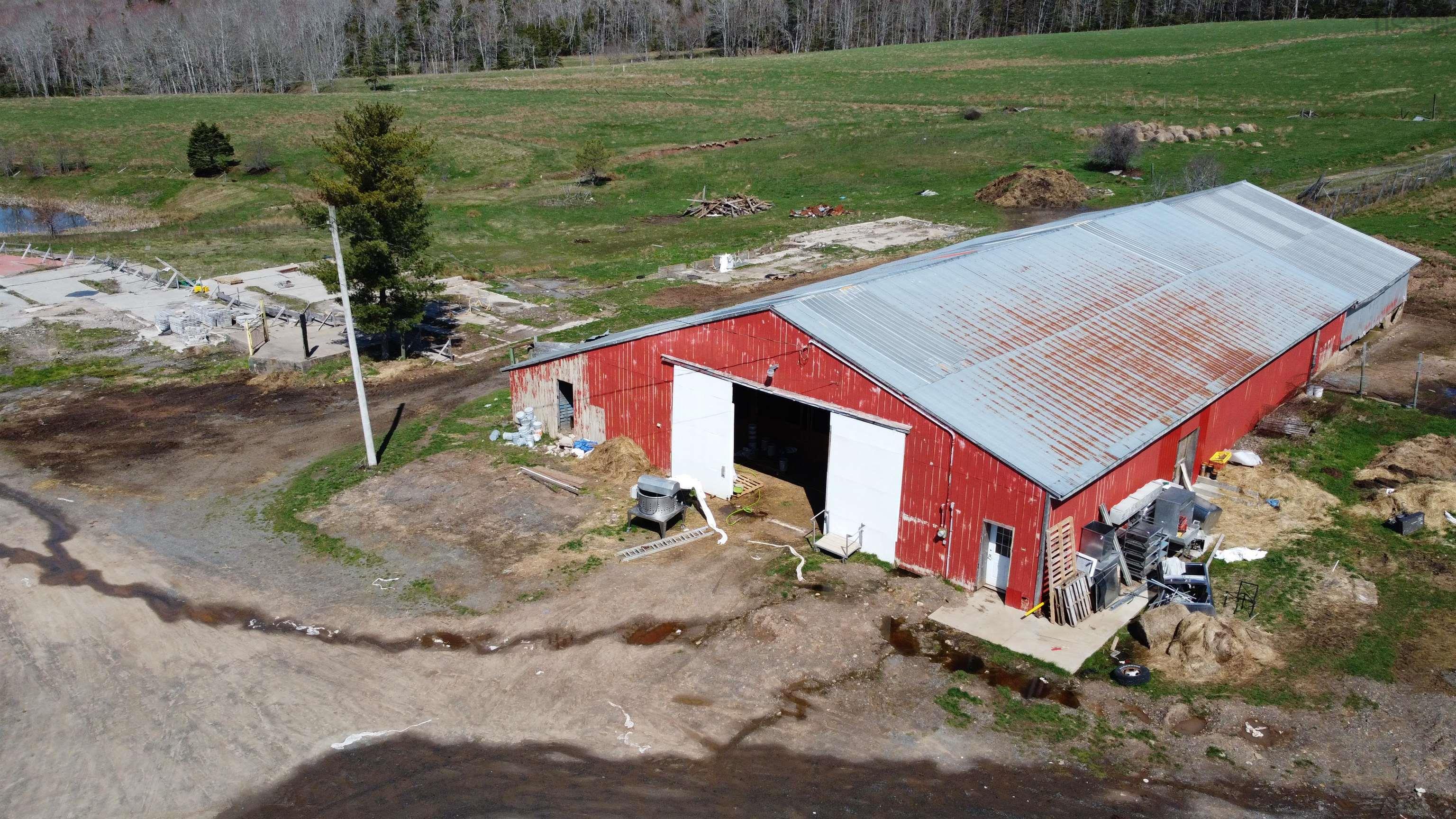 $449,900.00: 4265 14 Highway, Upper Rawdon