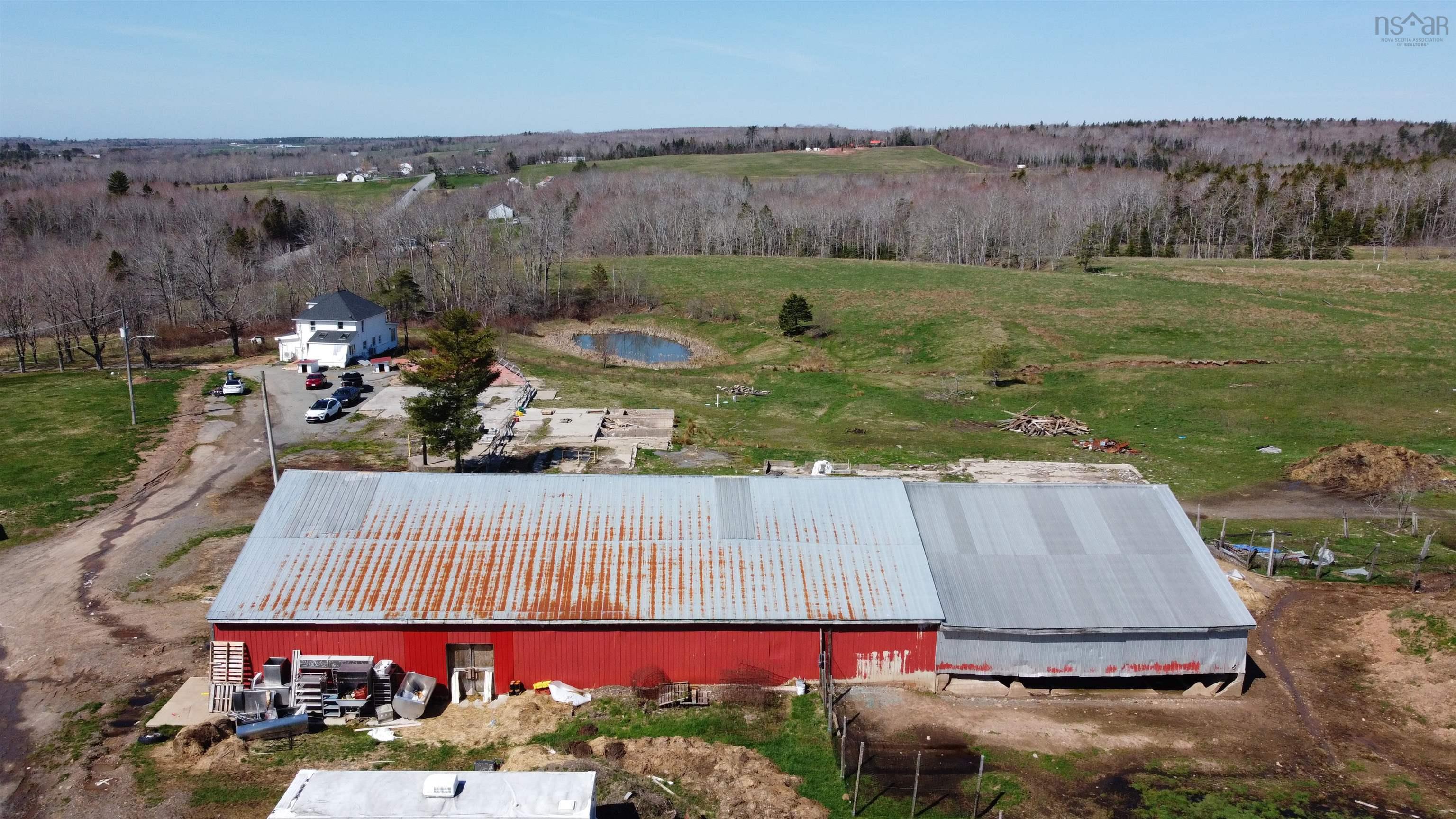 $449,900.00: 4265 14 Highway, Upper Rawdon