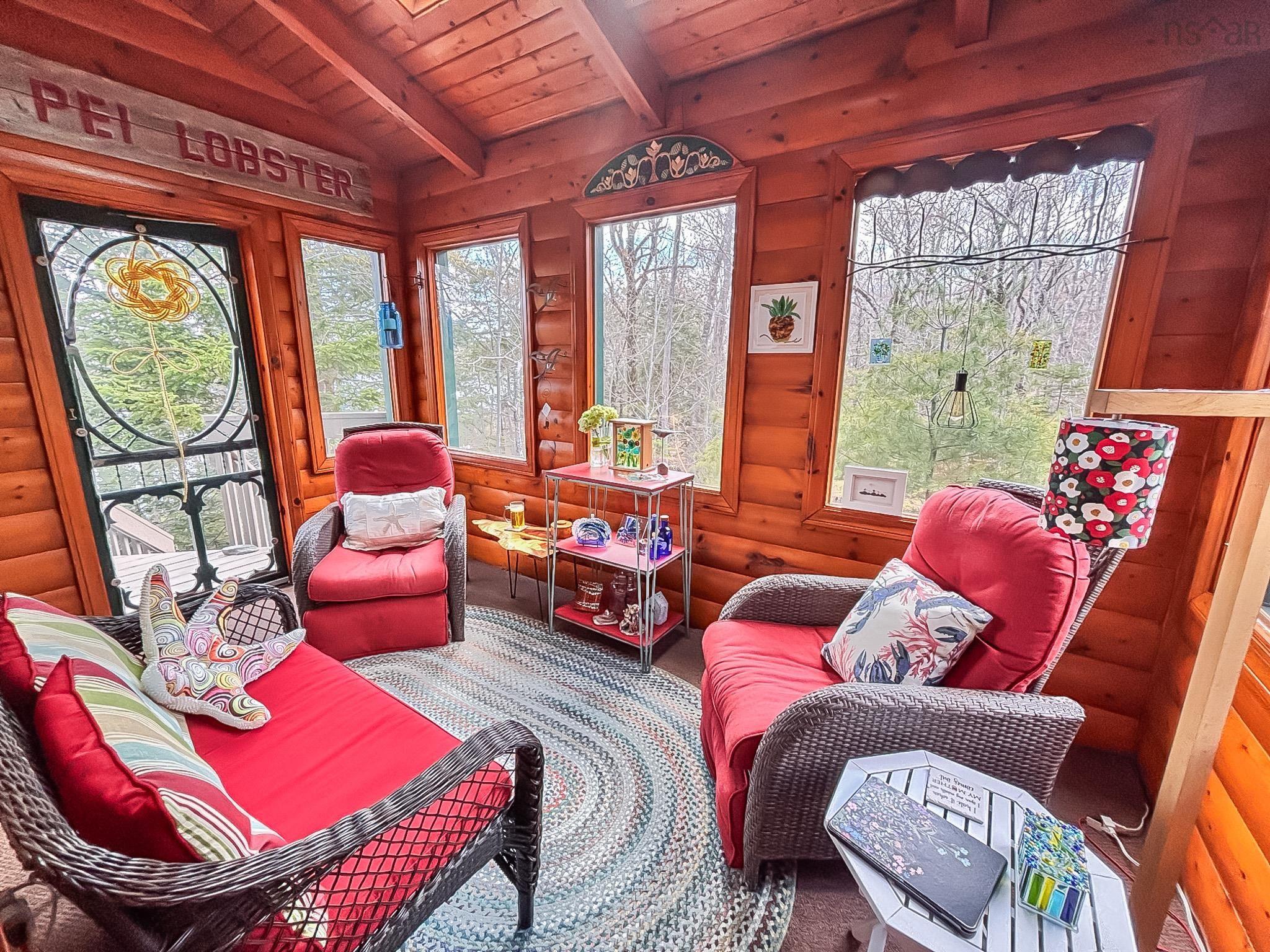 $549,000.00: 19 Jays Point Road, Labelle