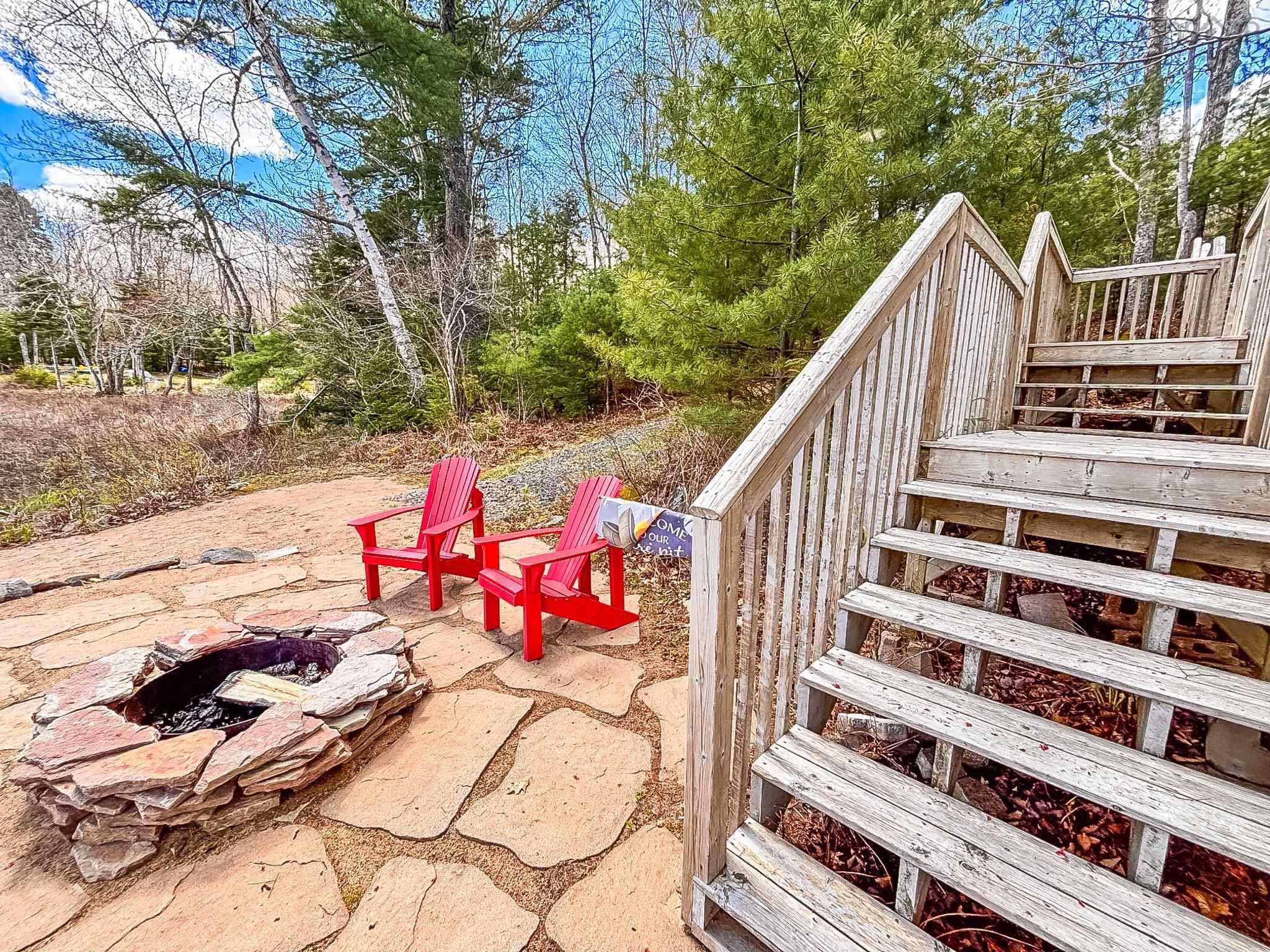 $549,000.00: 19 Jays Point Road, Labelle