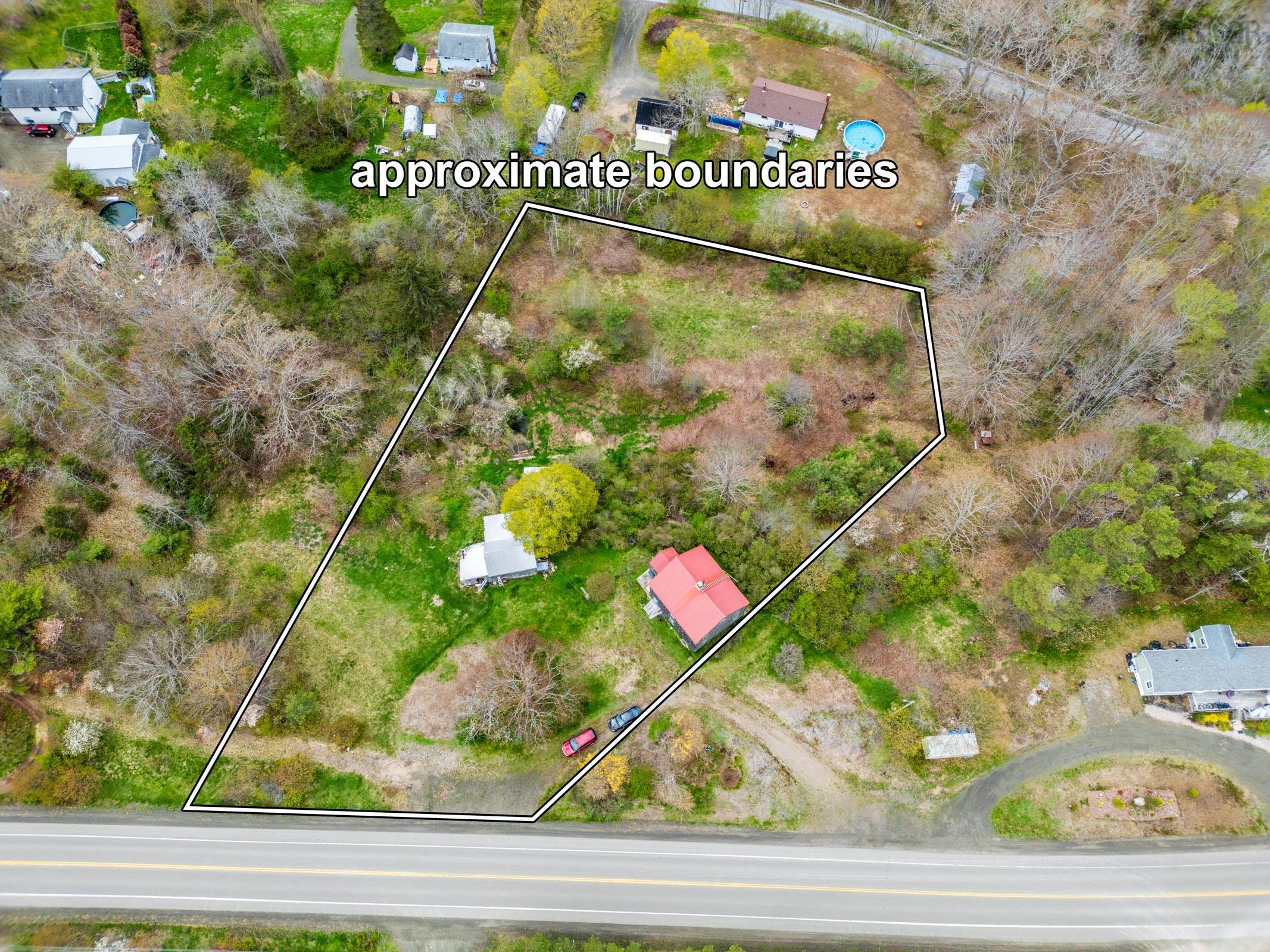 $220,000.00: 9427 Highway 8, Lequille