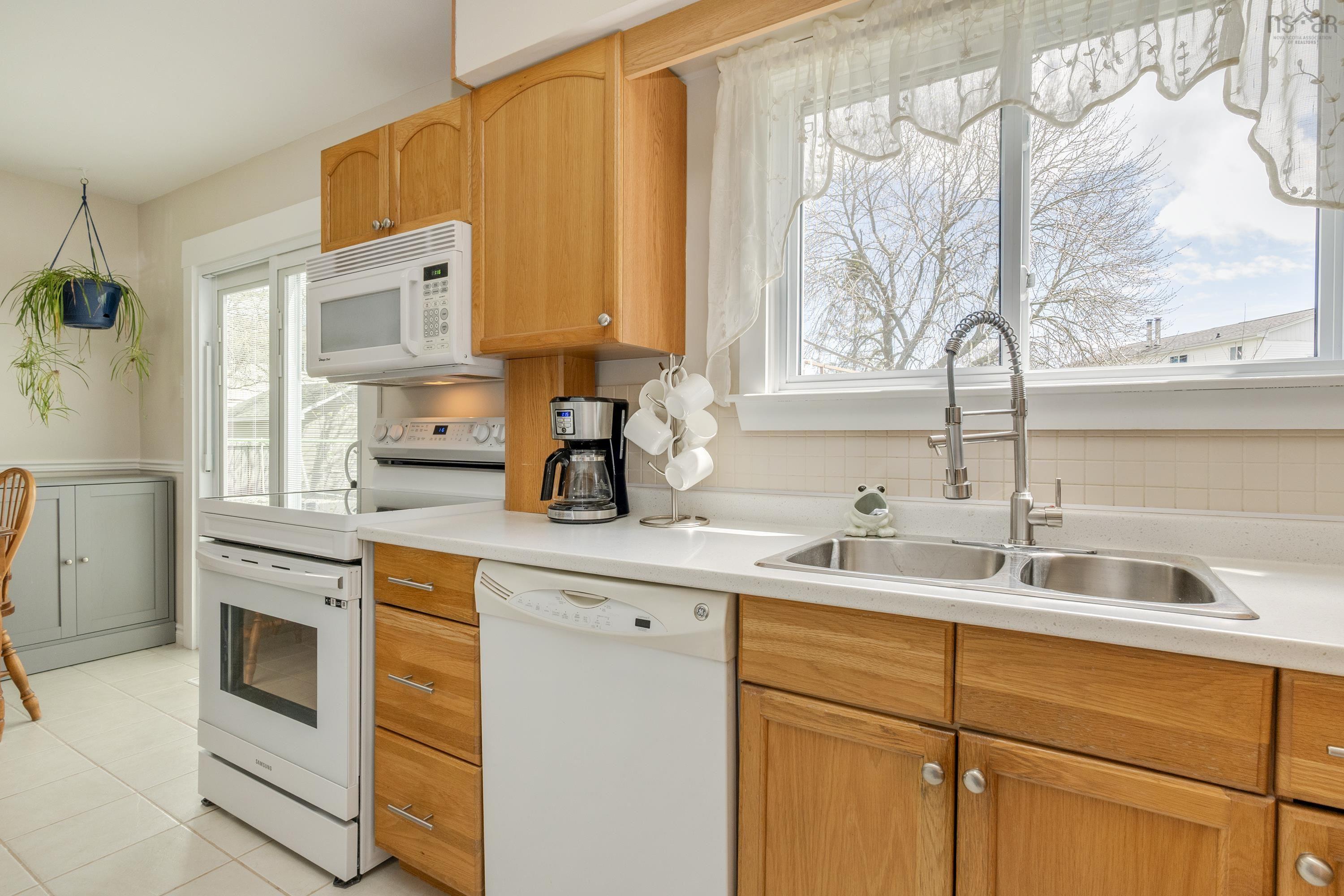 10 Shrewsbury Road, Cole Harbour, NS (MLS 202610514)