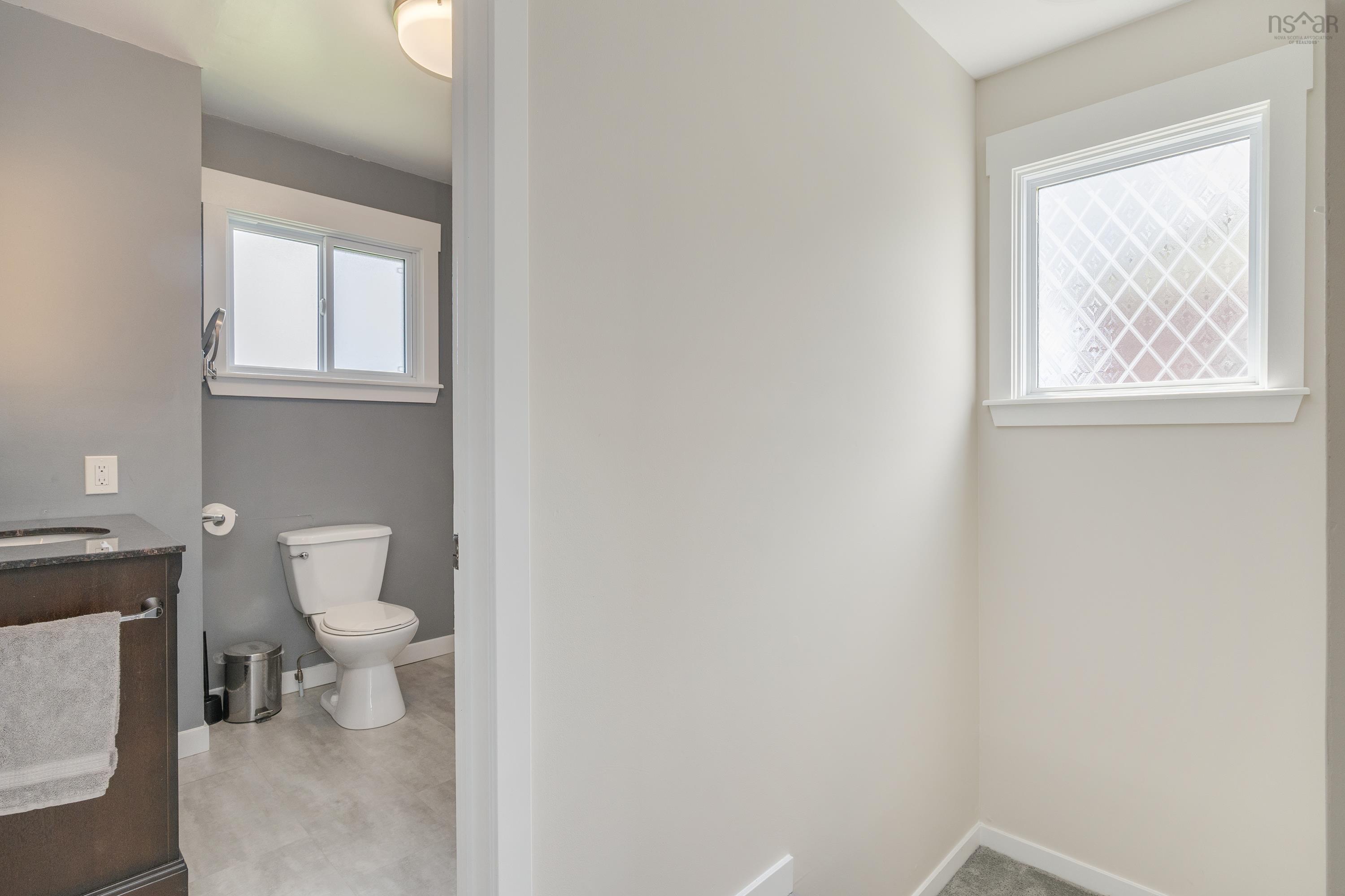 10 Shrewsbury Road, Cole Harbour, NS (MLS 202610514)