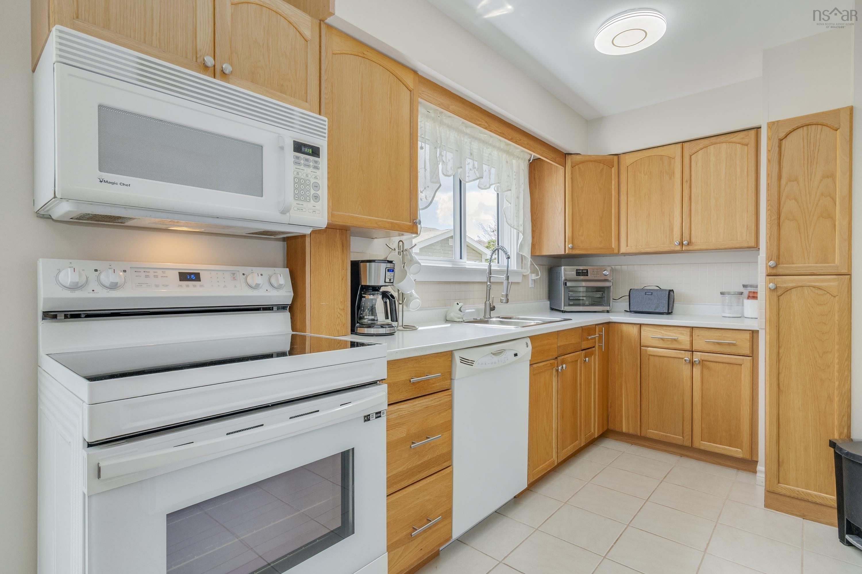 10 Shrewsbury Road, Cole Harbour, NS (MLS 202610514)