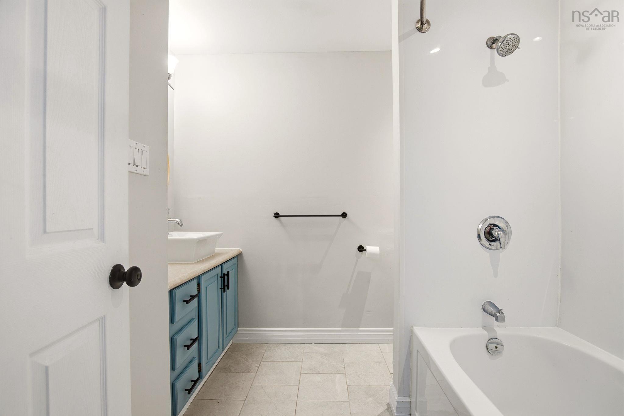 306 1 Lombardy Lane, Dartmouth, NS (MLS 202610521)