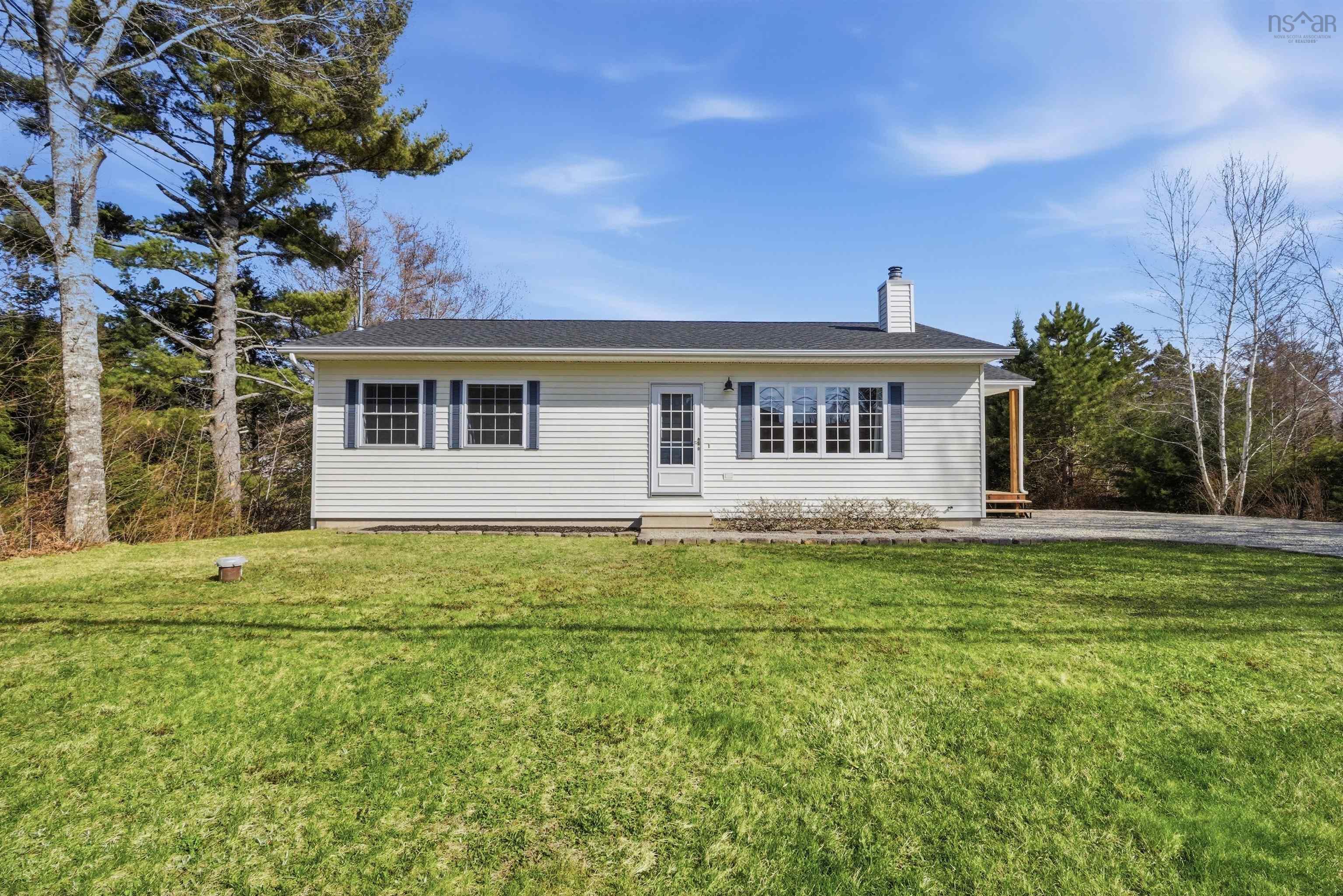 $424,900.00: 300 Old Trunk 3 Road, East Chester