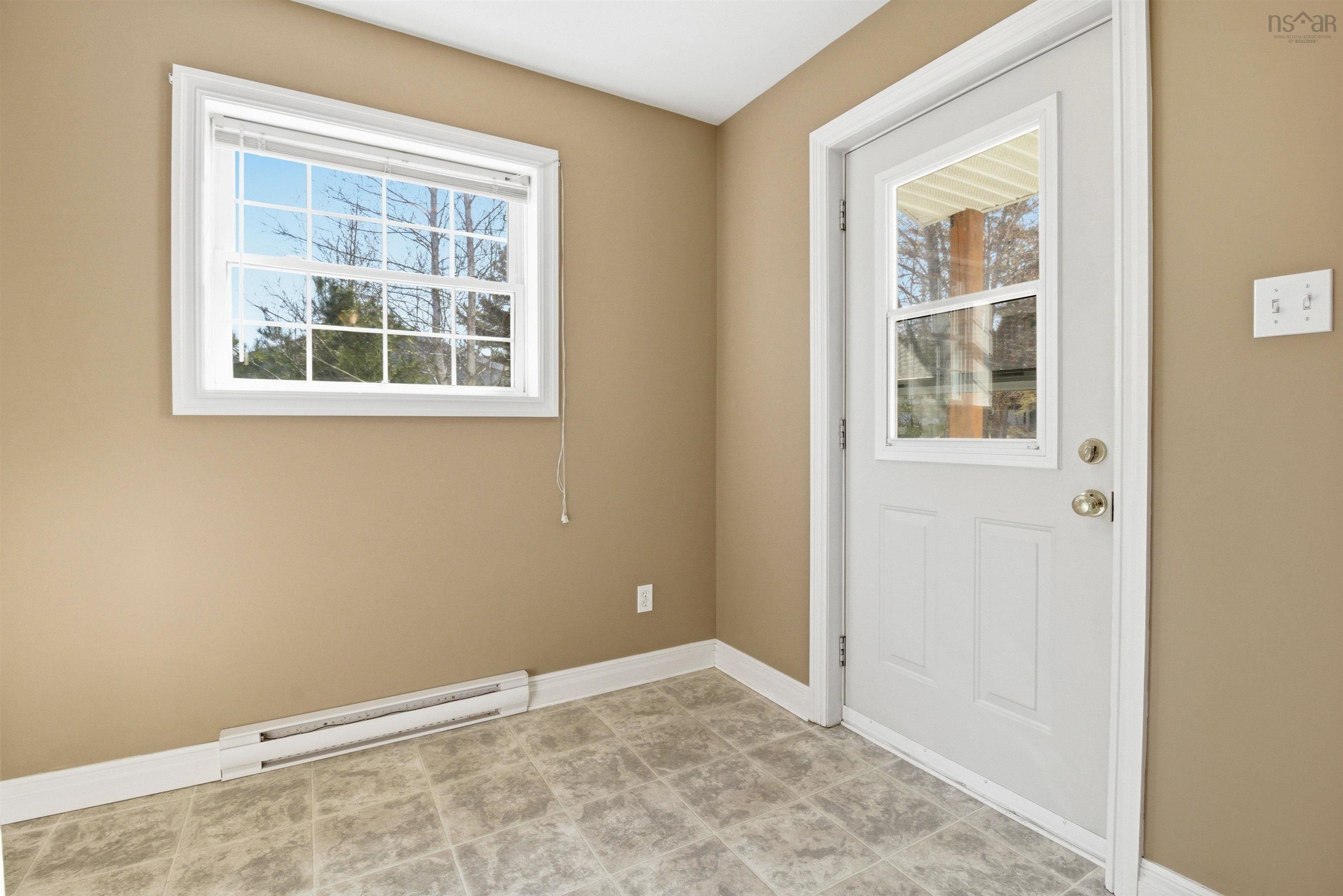 $424,900.00: 300 Old Trunk 3 Road, East Chester