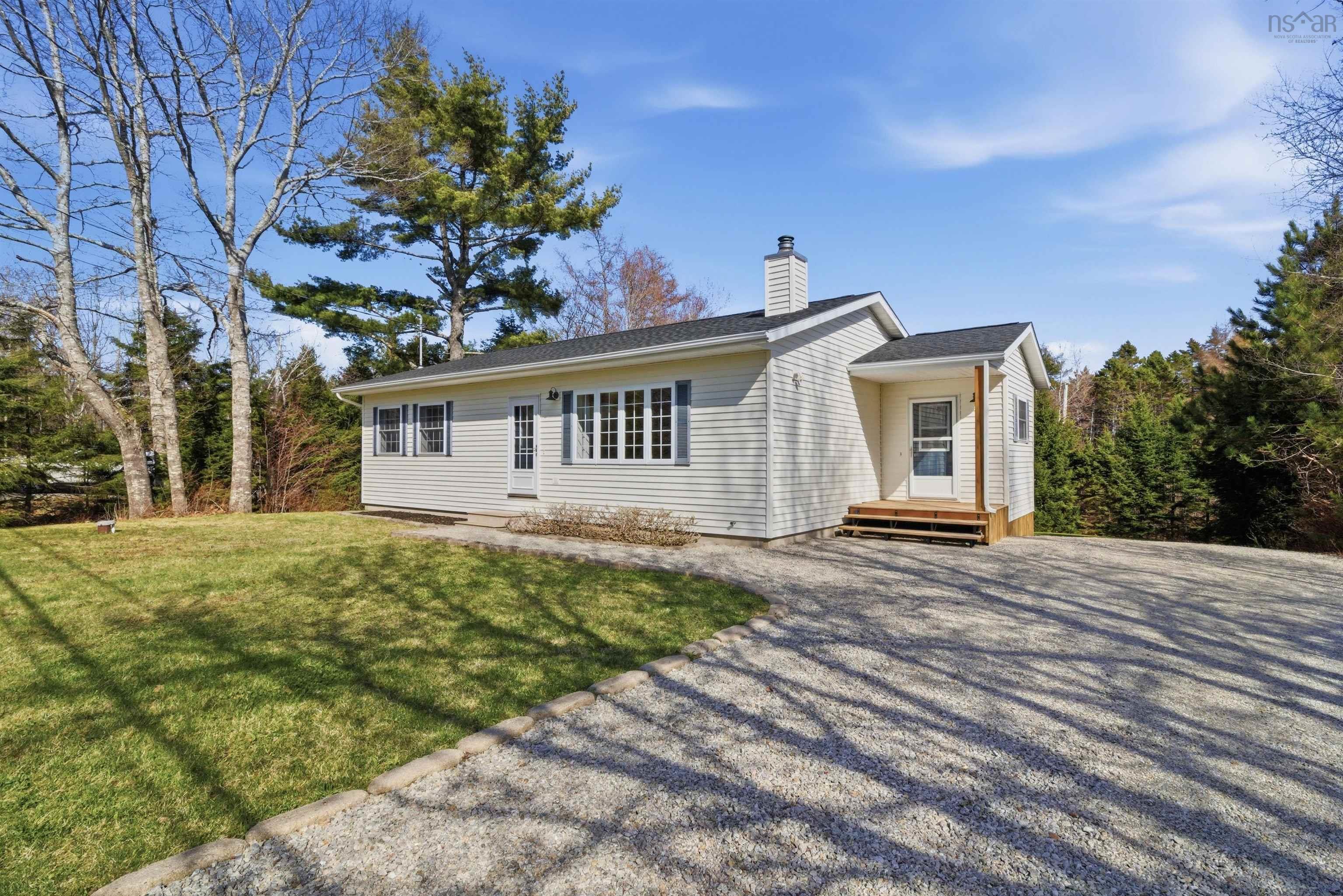 $424,900.00: 300 Old Trunk 3 Road, East Chester
