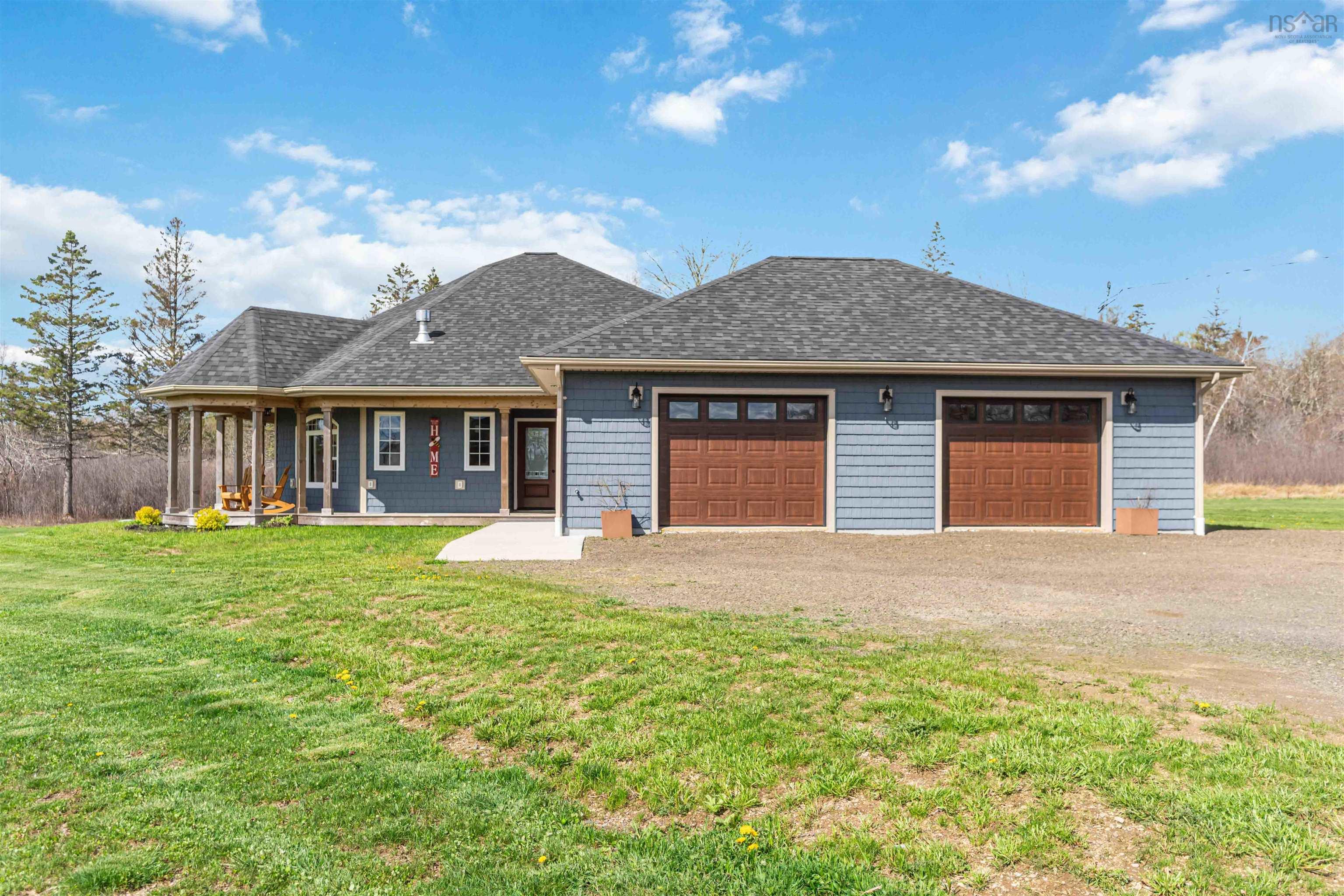 $649,000.00: 1572 Lansdowne Road, Bear River