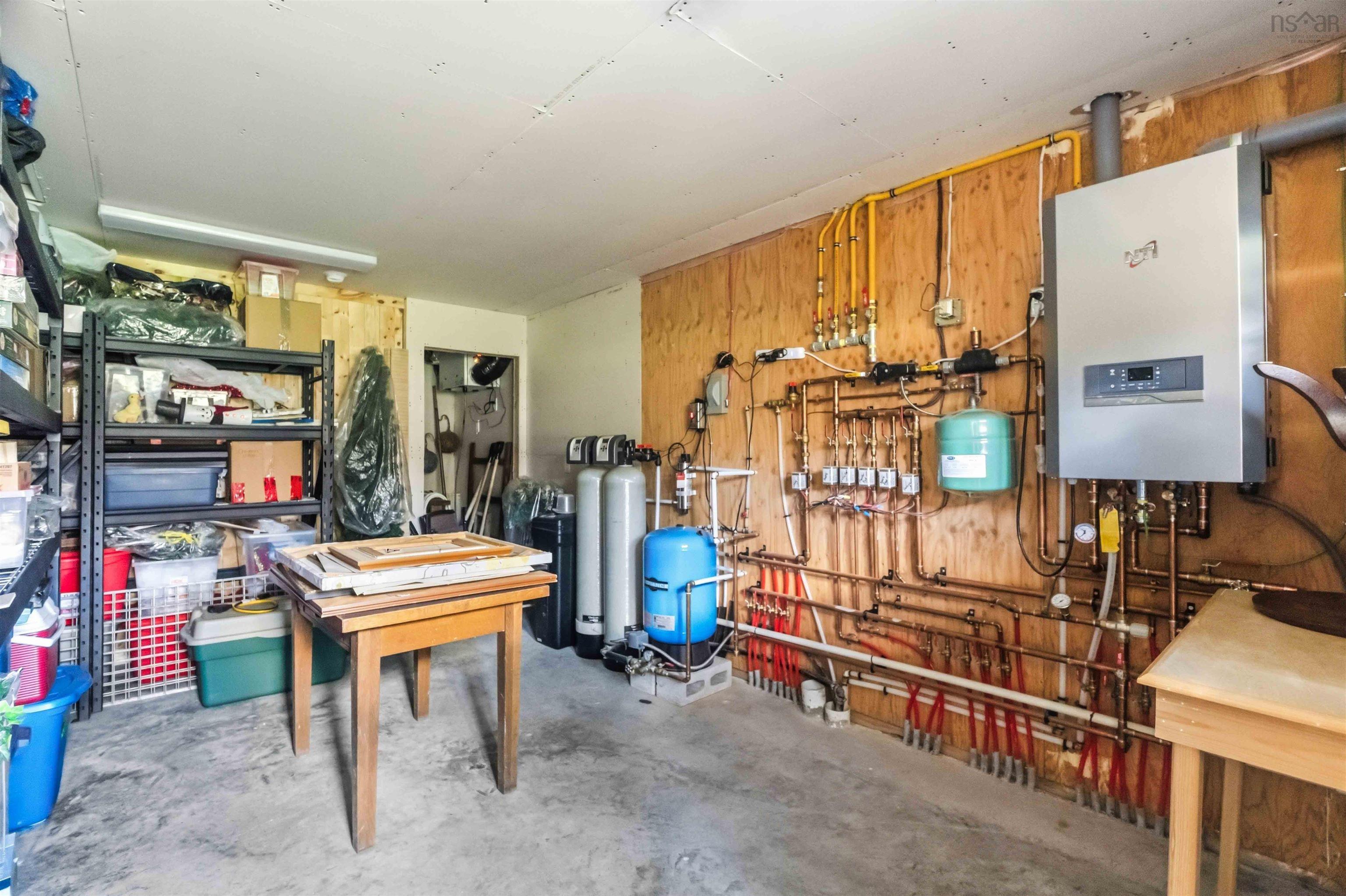 $649,000.00: 1572 Lansdowne Road, Bear River