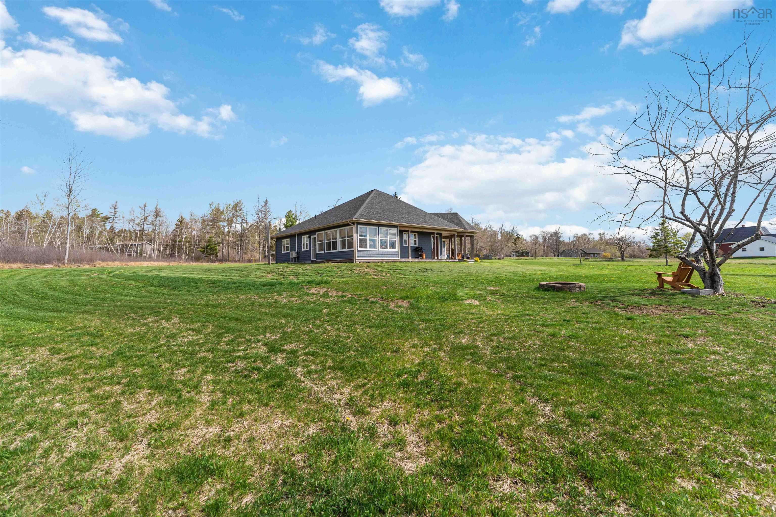 $649,000.00: 1572 Lansdowne Road, Bear River