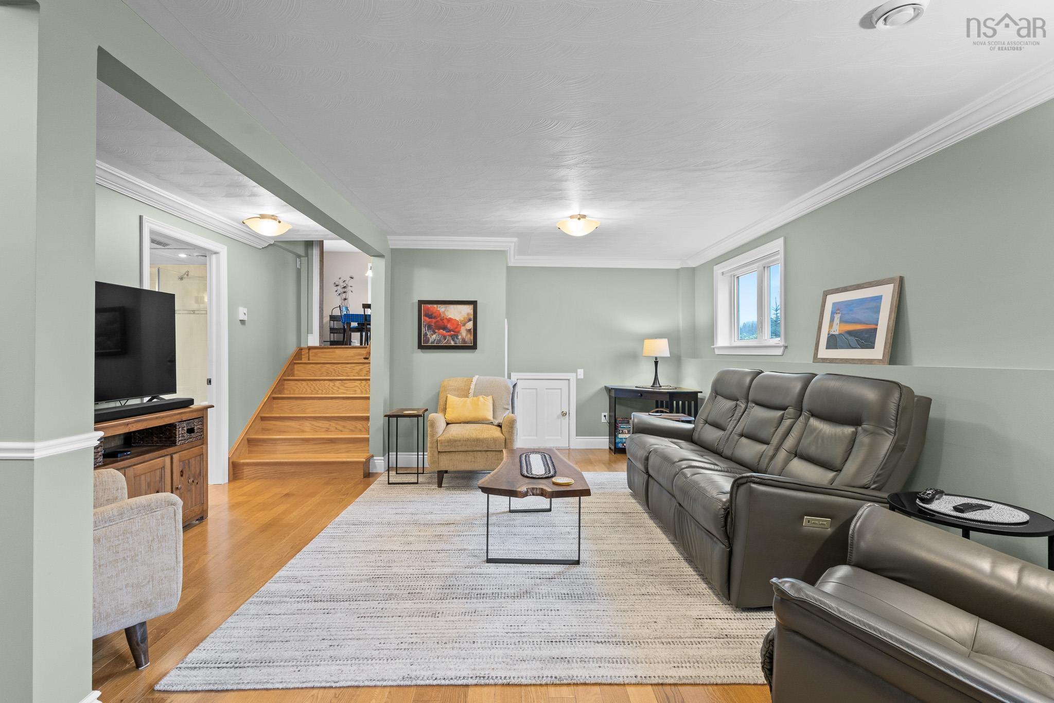 $549,900.00: 6054 Highway 1, Ellershouse