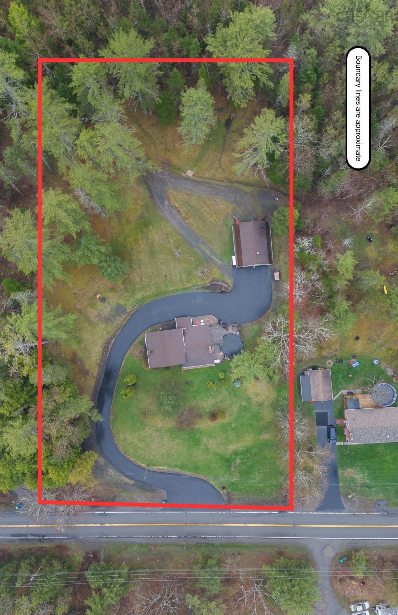 $549,900.00: 6054 Highway 1, Ellershouse